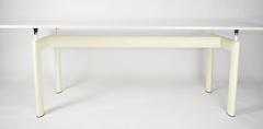 Le Corbusier LC6 Tisch von Cassina mit weißer Marmorplatte