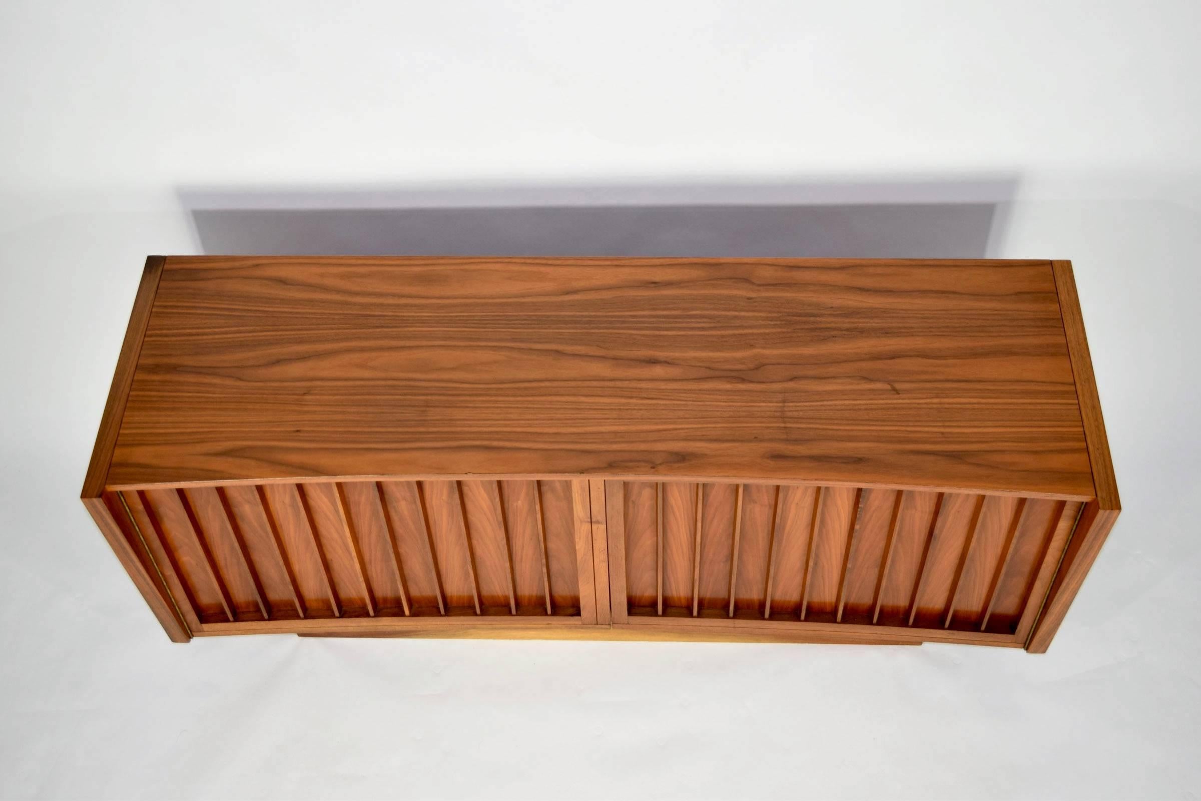 Mid-Century Modern George Nakashima for Widdicomb Cabinet or Sideboard