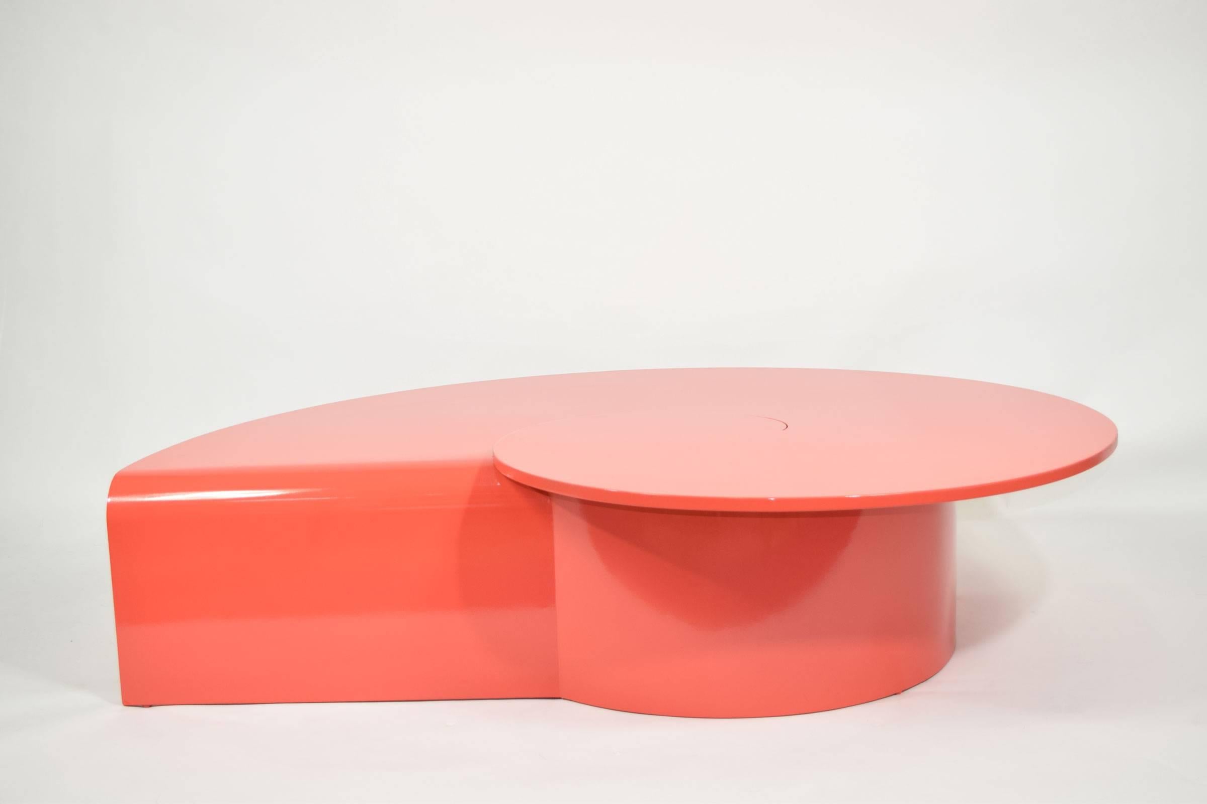 20th Century Fabulous Statement Coffee Table in Red/Orange Lacquer