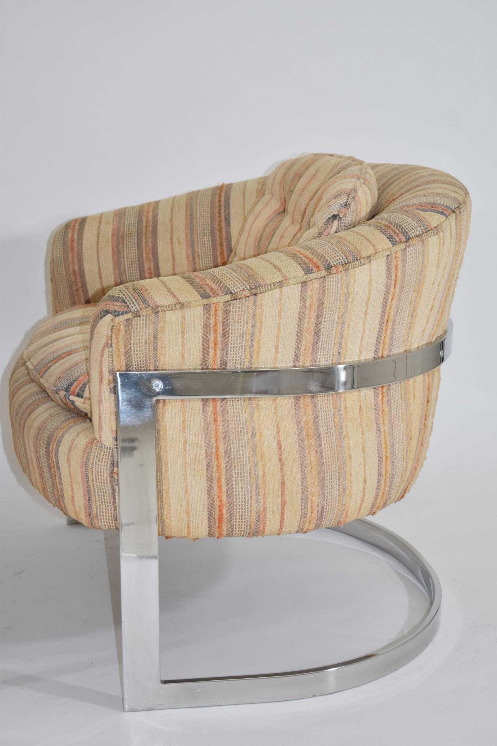 20th Century Pair of Milo Baughman Barrel Back Lounge Chairs