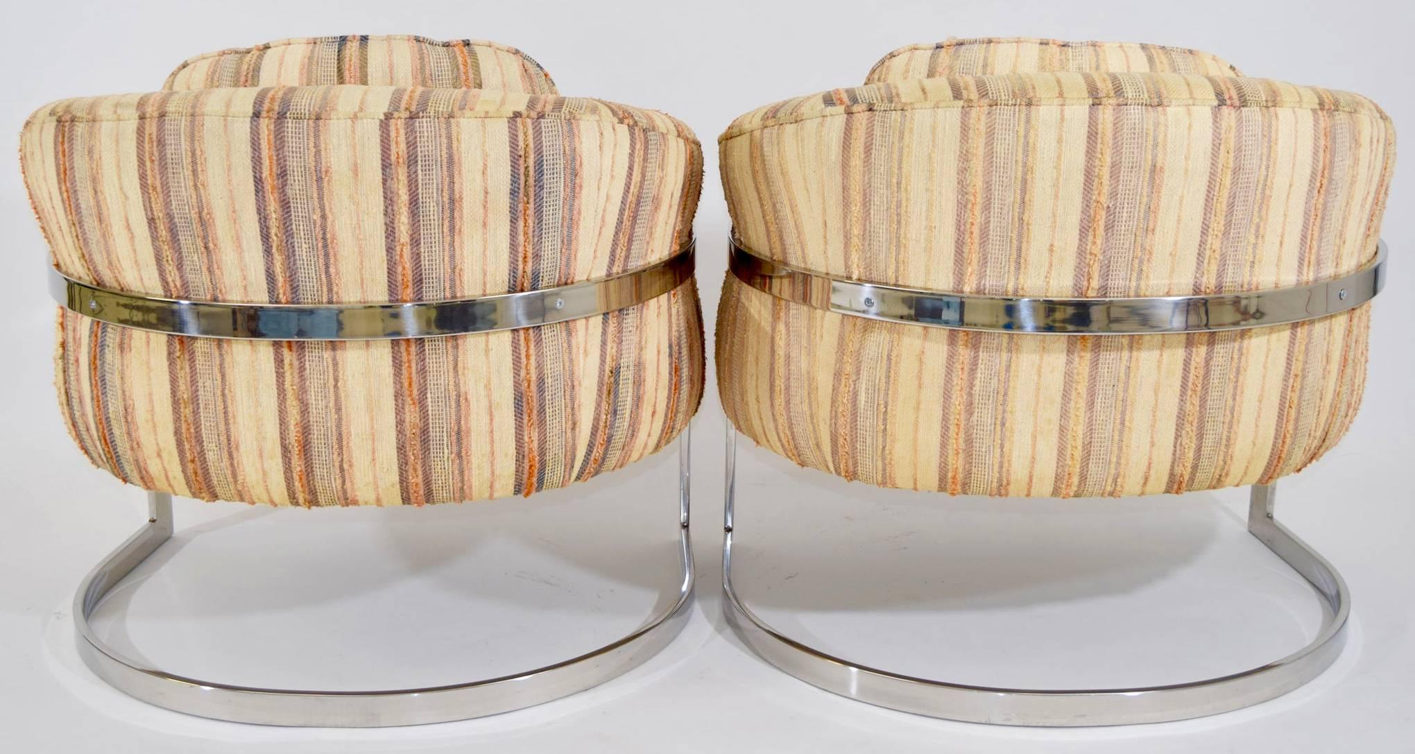 American Pair of Milo Baughman Barrel Back Lounge Chairs