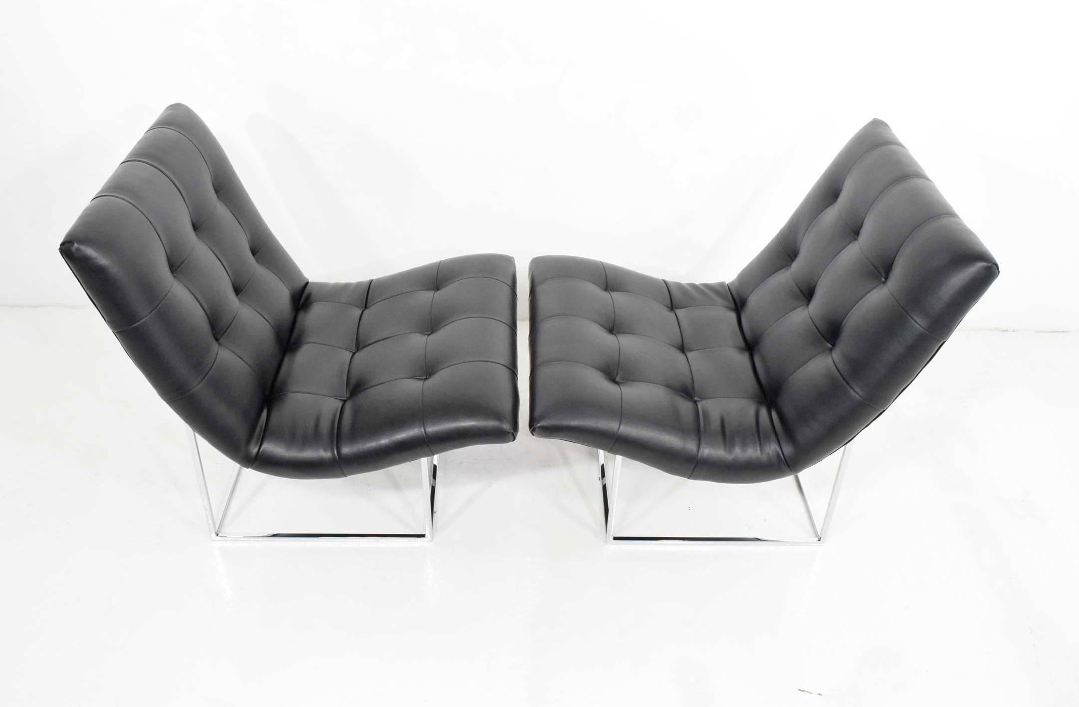 Mid-Century Modern Pair of Milo Baughman for Thayer Coggin Lounge Chairs