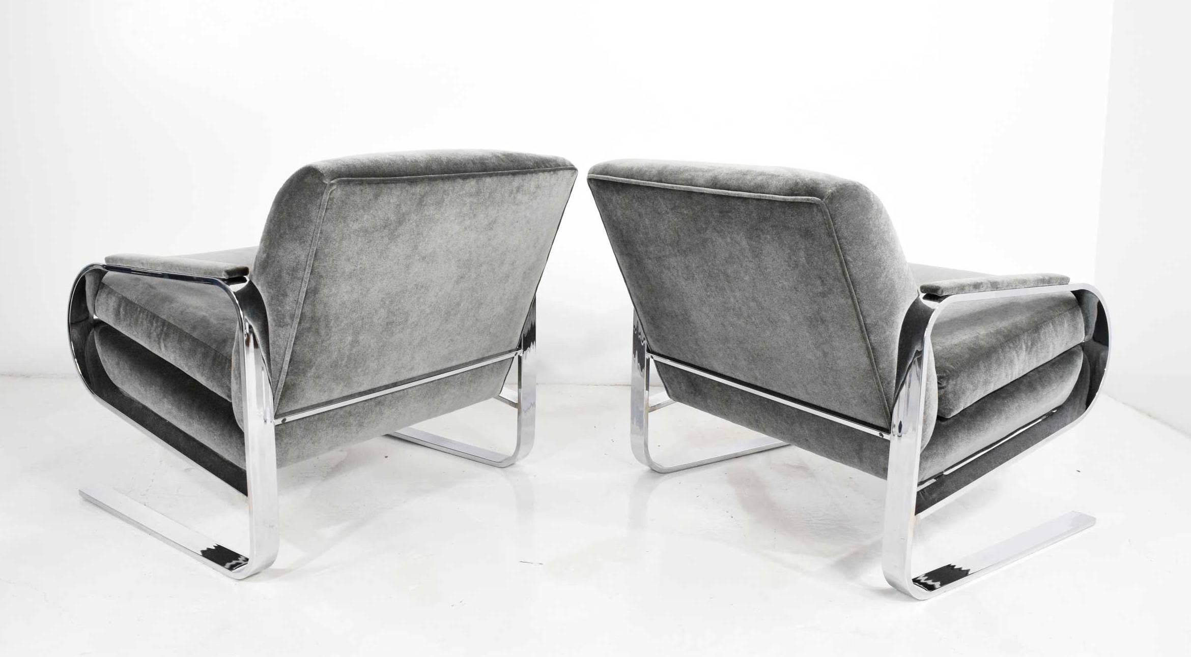 20th Century Milo Baughman Attributed Chrome Grasshopper Framed Lounge Chairs