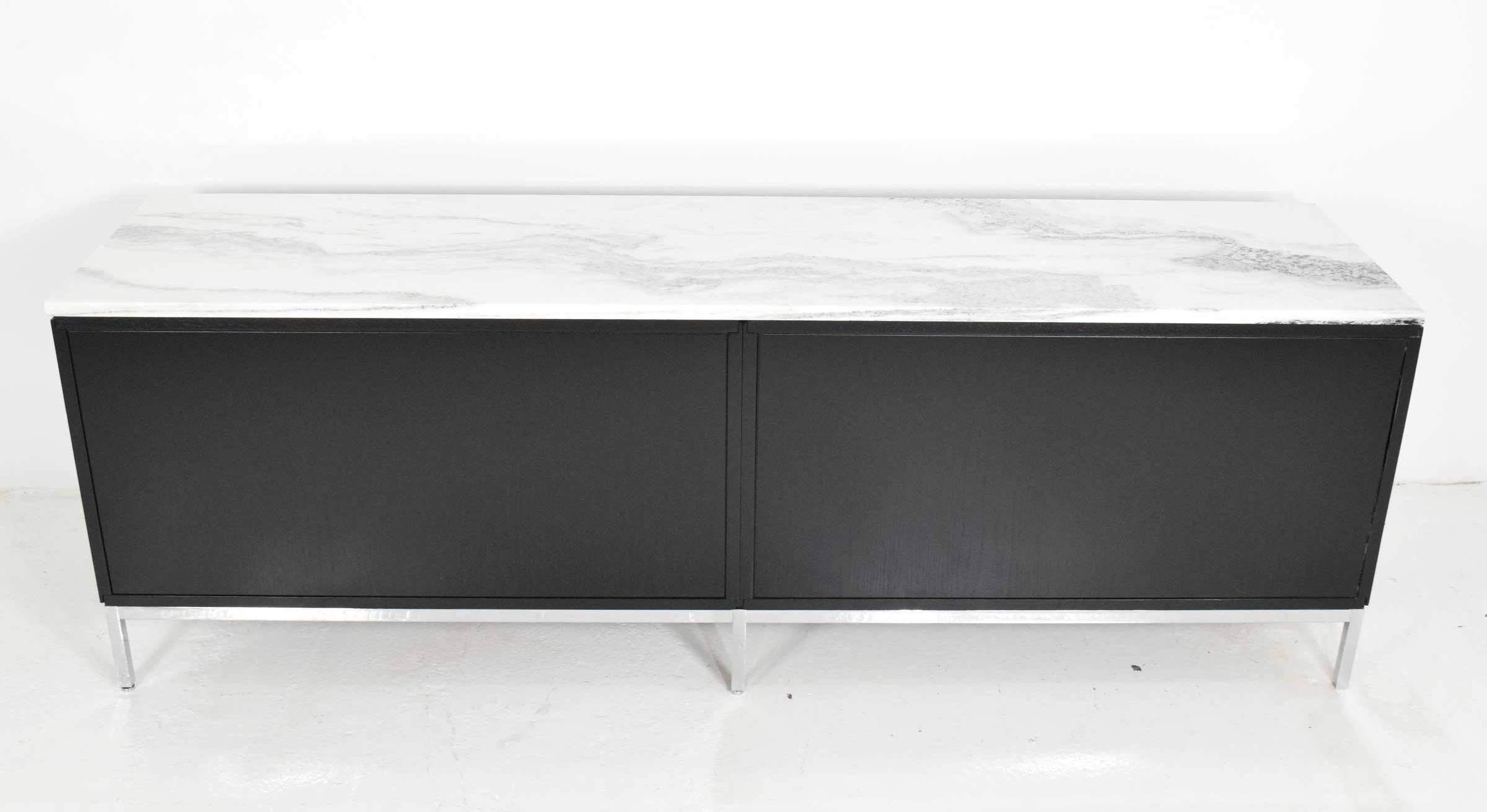 Florence Knoll Credenza with Ebony Finish and Marble Top 1