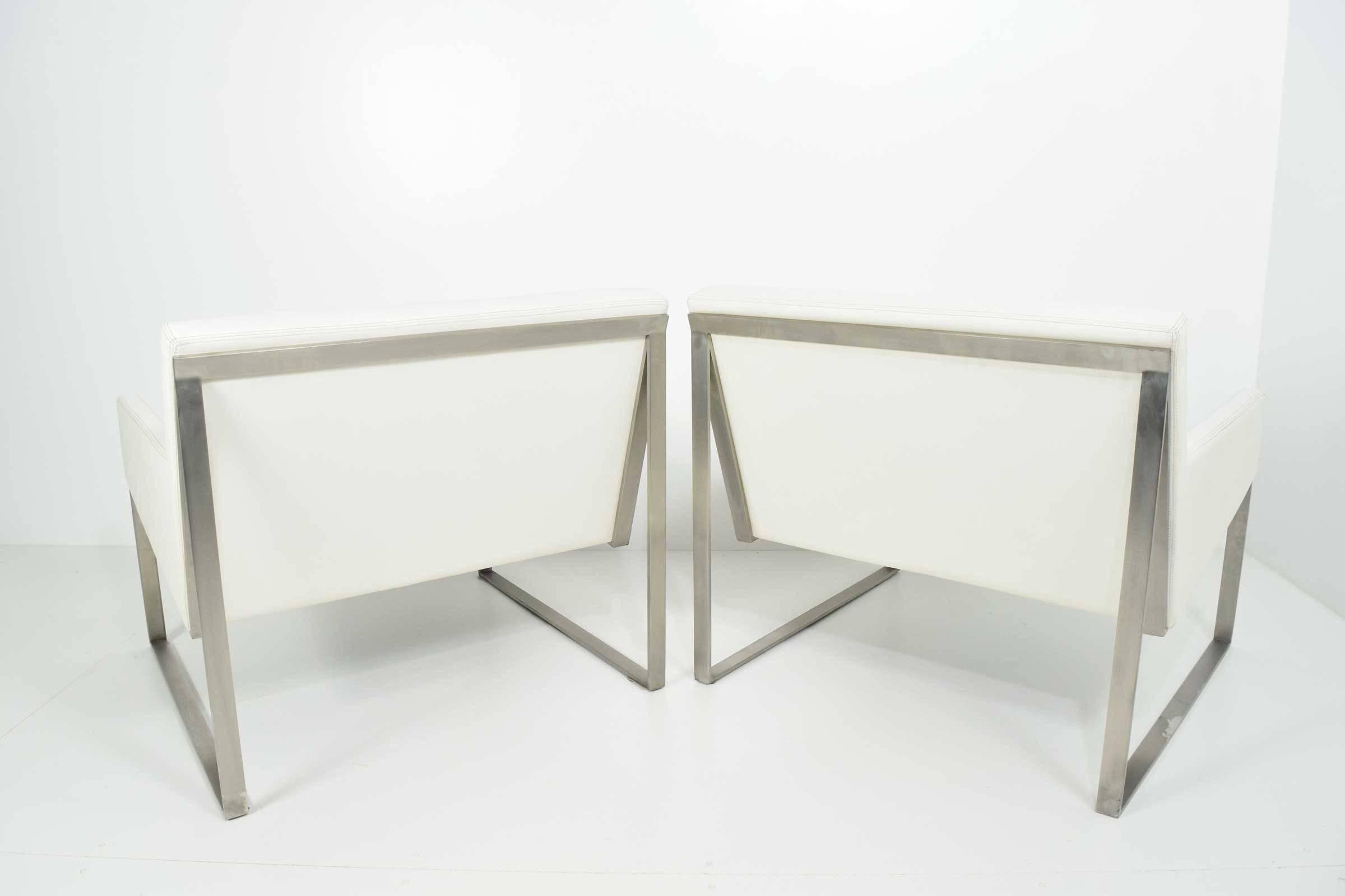 Ein Paar B3-Loungesessel aus weißem Leder von Fabien Baron für Bernhardt (Moderne)