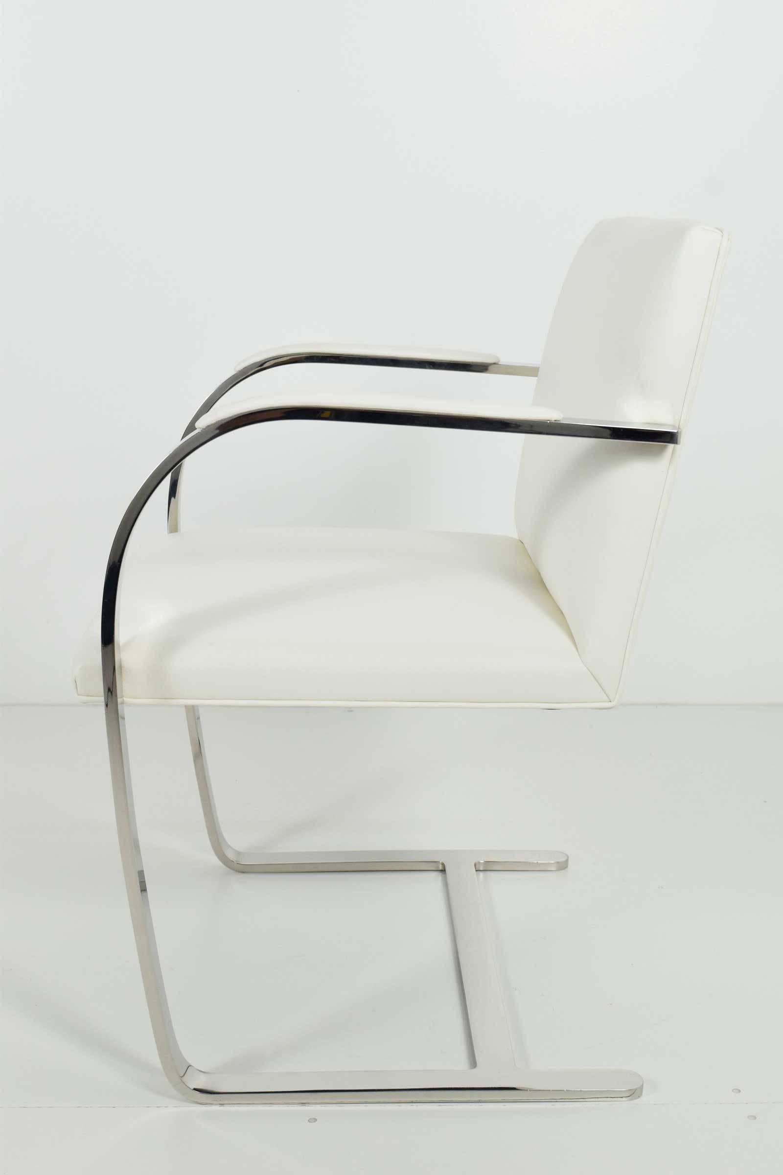 Mid-Century Modern Set of Six Flatbar Brno Chairs by Knoll in New White Leather Upholstery