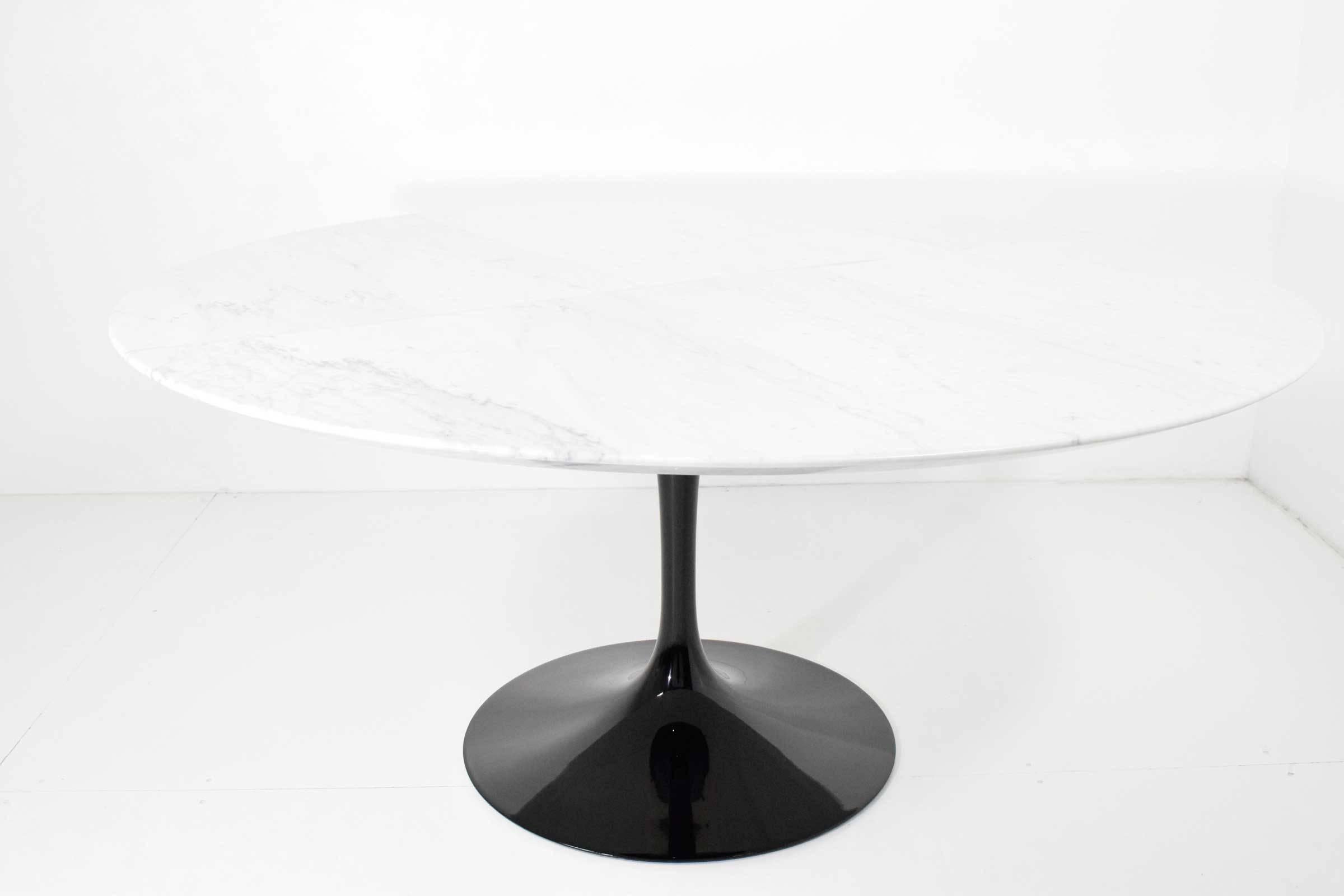 60 inch oval tulip table