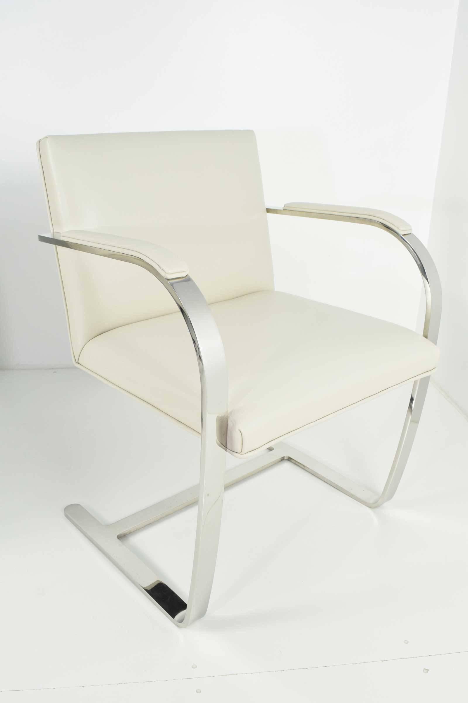 American Knoll Flat Bar Brno Chair in Grey Leather