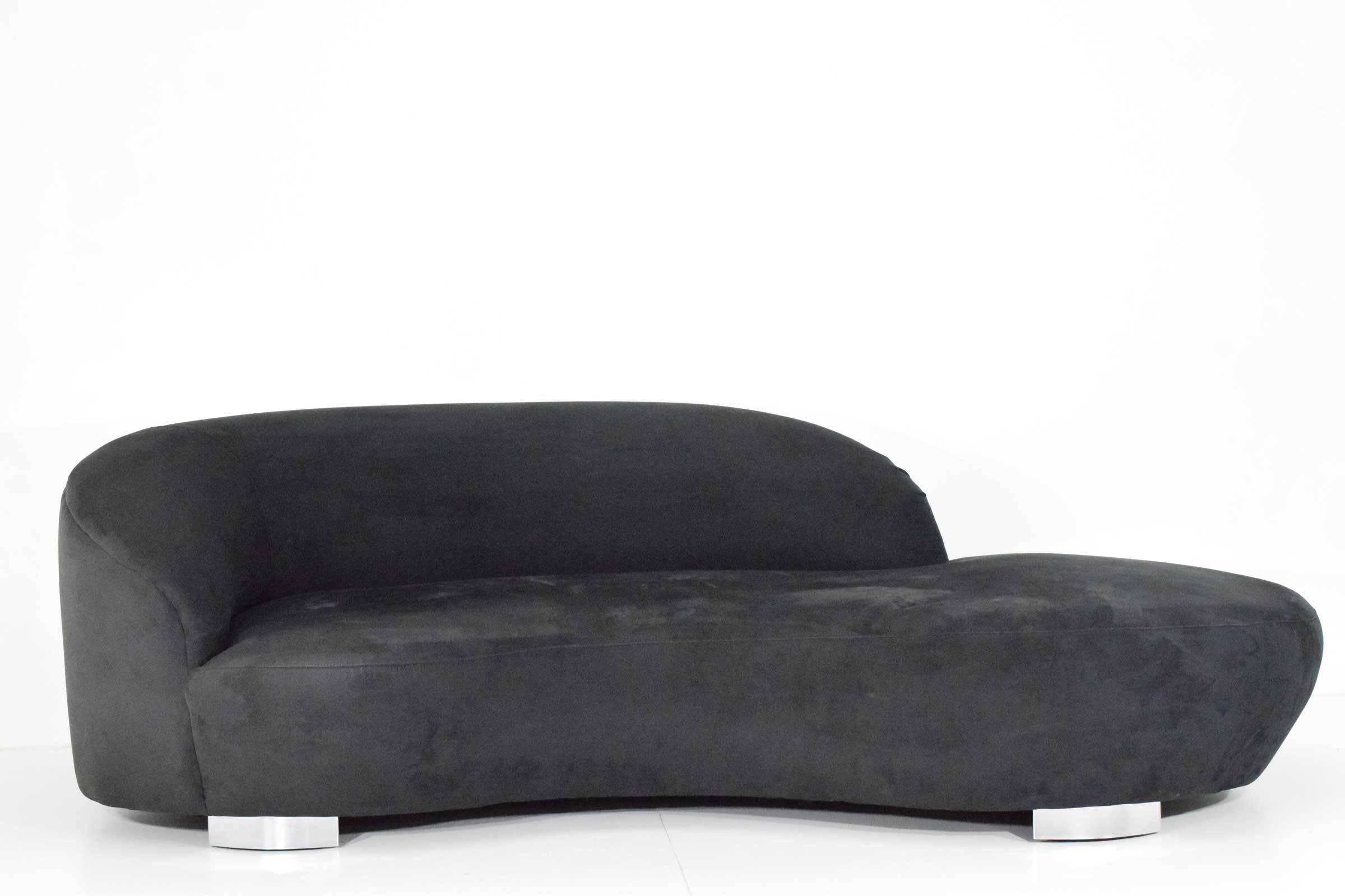 Vladimir Kagan Style Cloud Serpentine Sofa In Excellent Condition In Dallas, TX