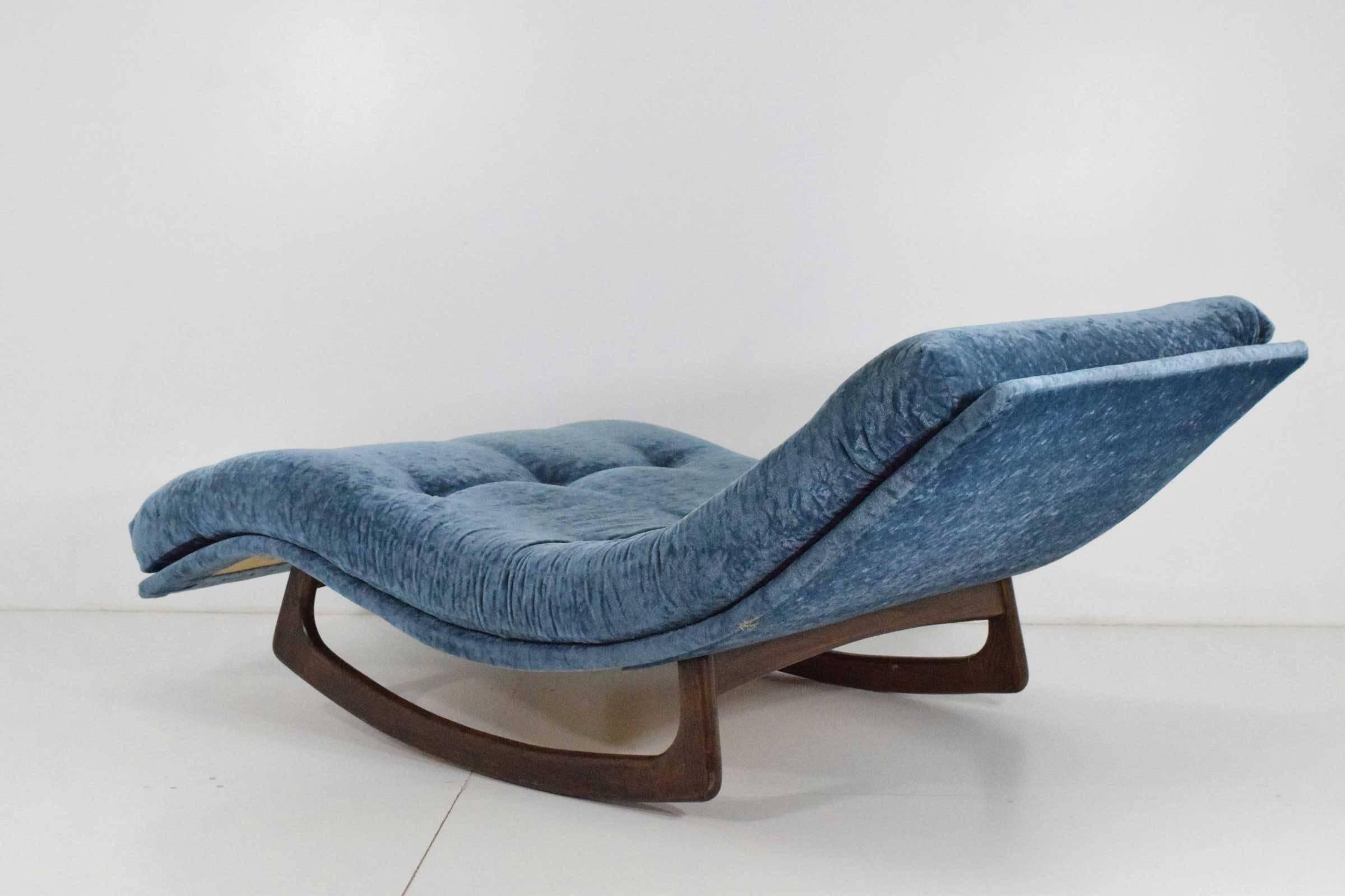 Beautiful chaise in a crushed blue velvet.