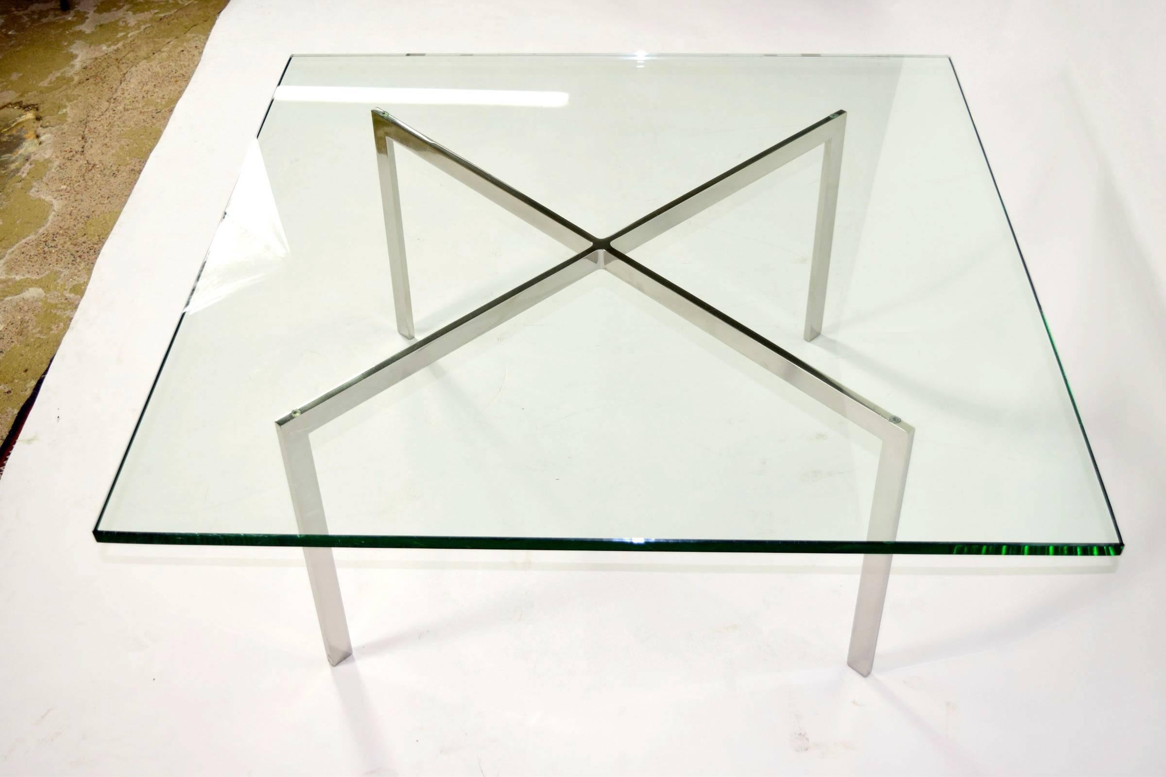 Barcelona Table by Mies van der Rohe for Knoll In Excellent Condition In Dallas, TX