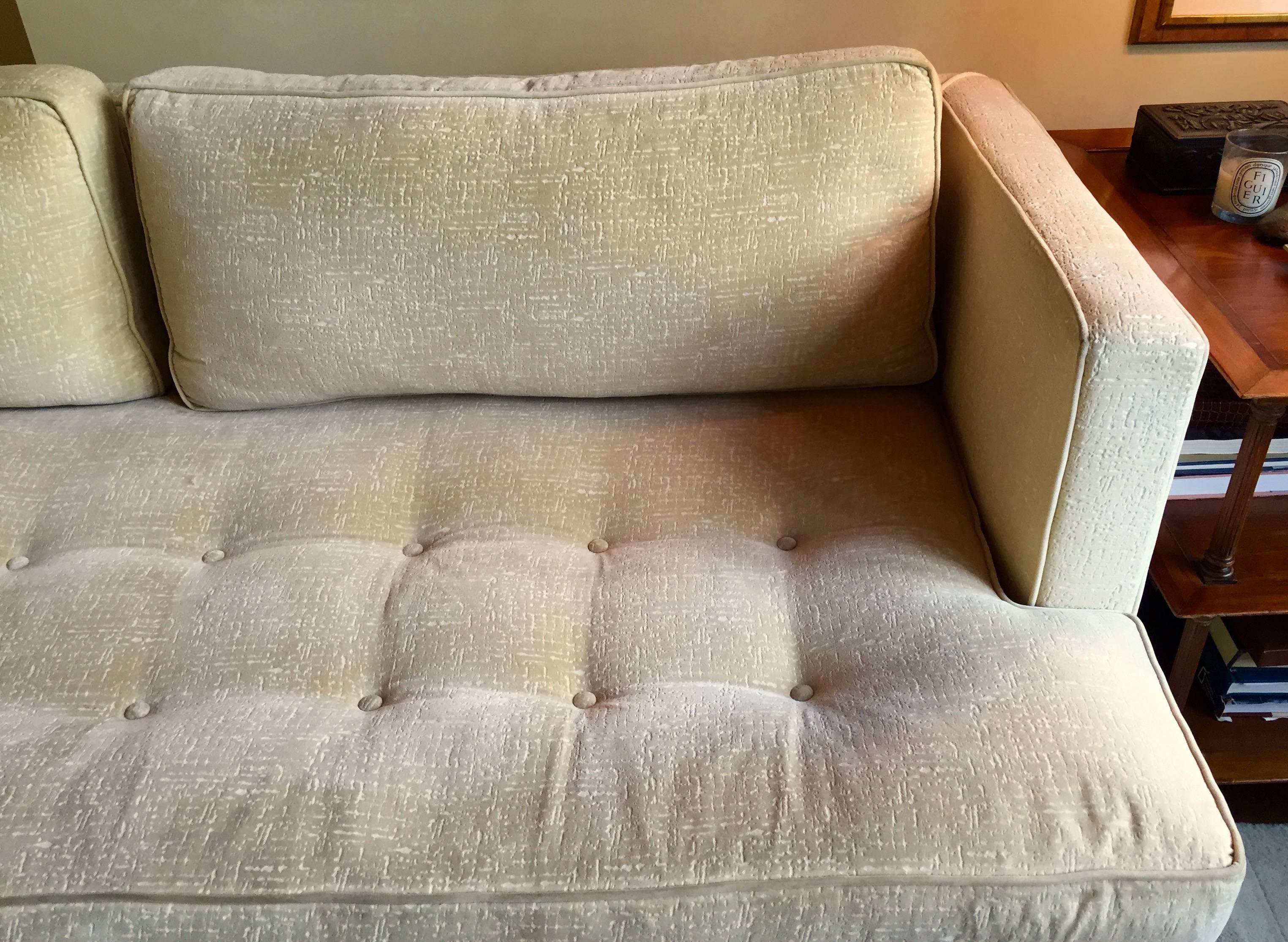 Nancy Corzine Marina Sofa In Excellent Condition In Quogue, NY