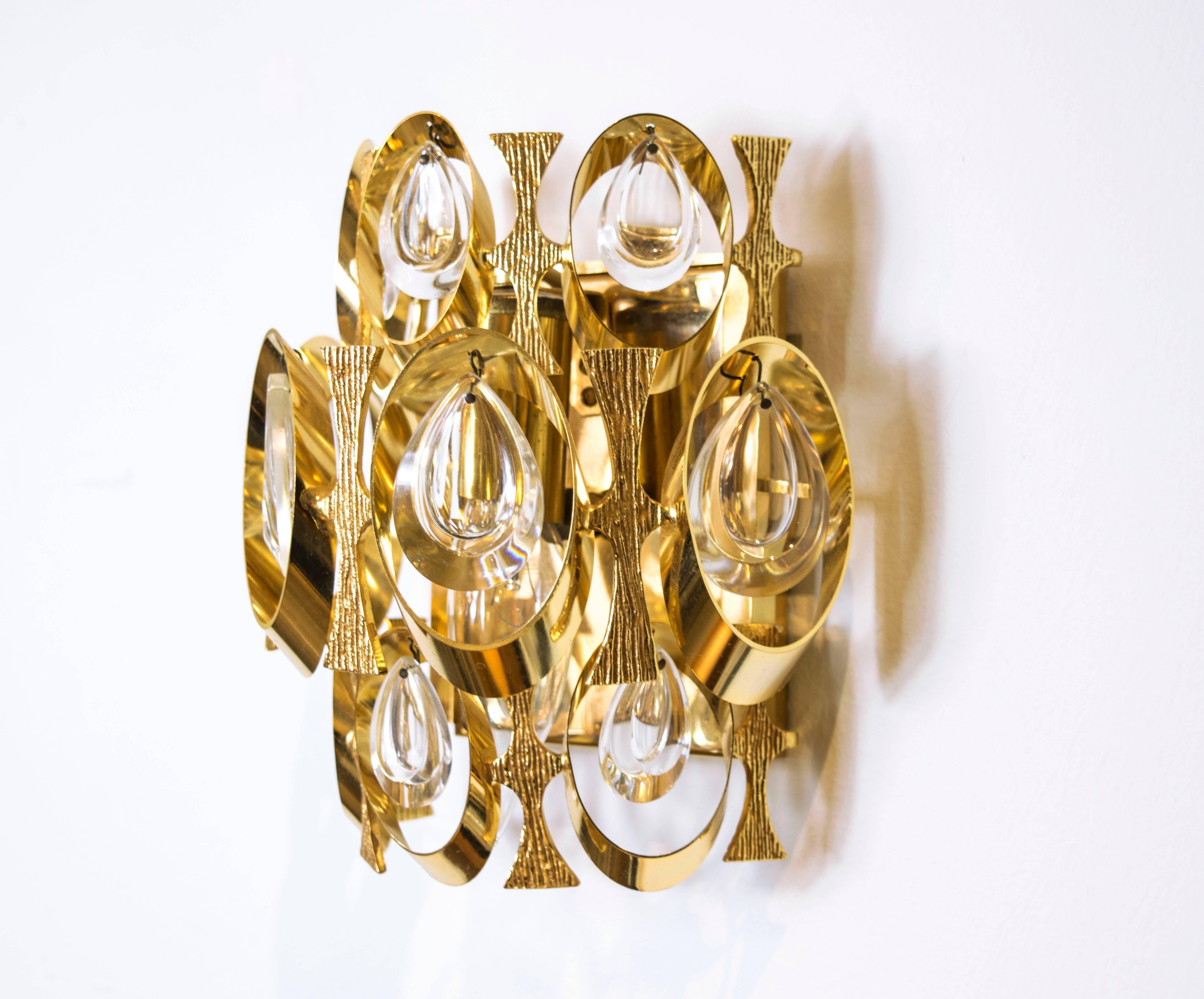 Mid-Century Modern Sciolari Crystal and Gold-Plated Sculptural Wall Sconce For Sale