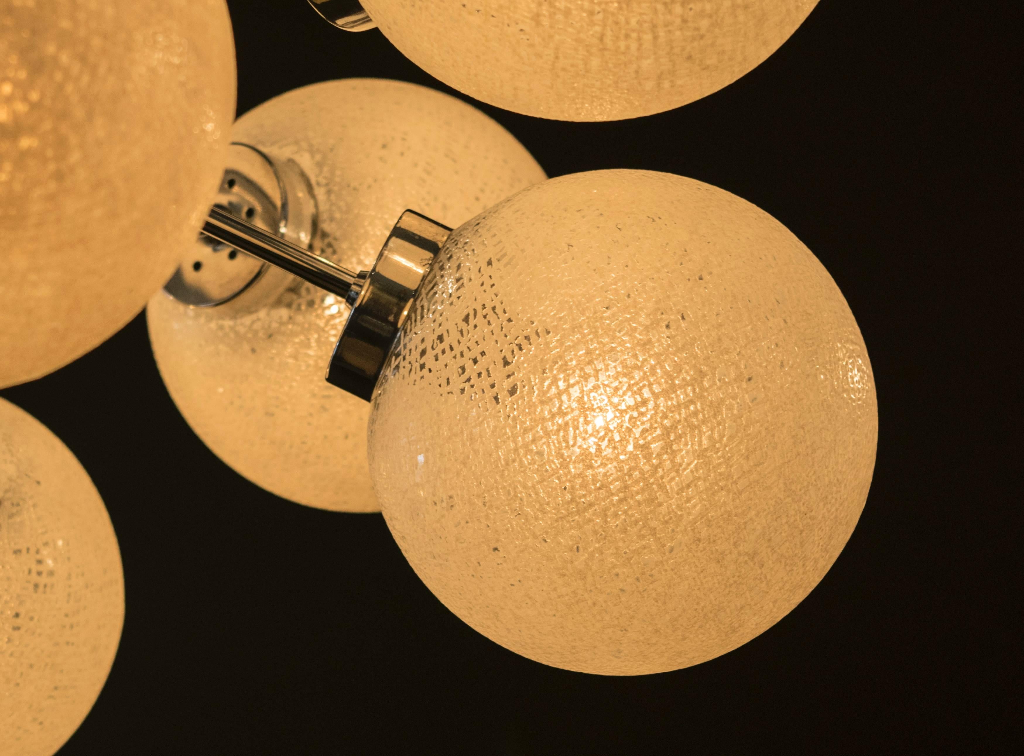 Mid-Century Modern Twelve-Light Vintage Chrome Sputnik with Linen Textured Globes For Sale
