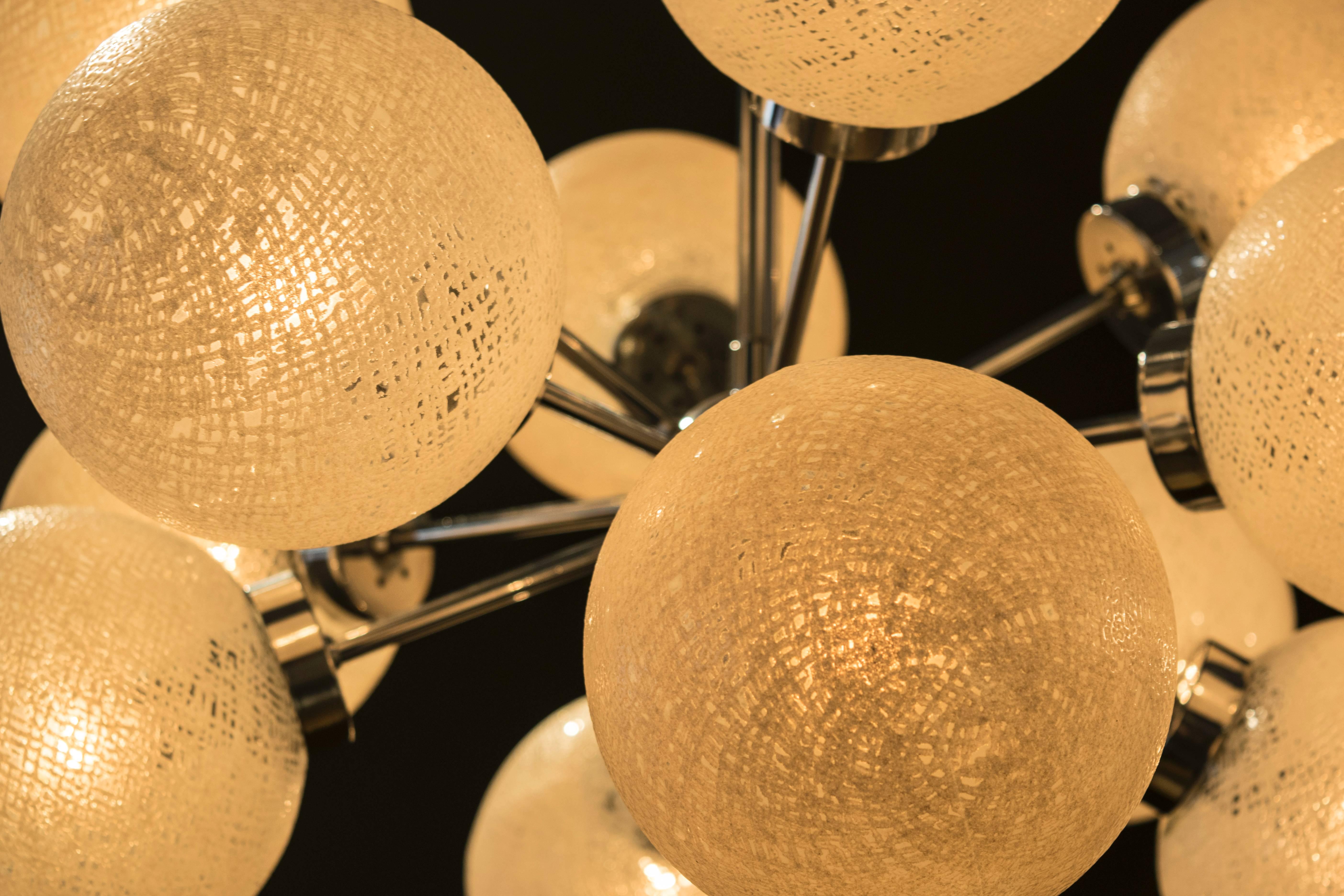 Italian Twelve-Light Vintage Chrome Sputnik with Linen Textured Globes For Sale