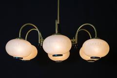 1950s Brass and Black Enamel Italian Chandelier in the Style of Stilnovo
