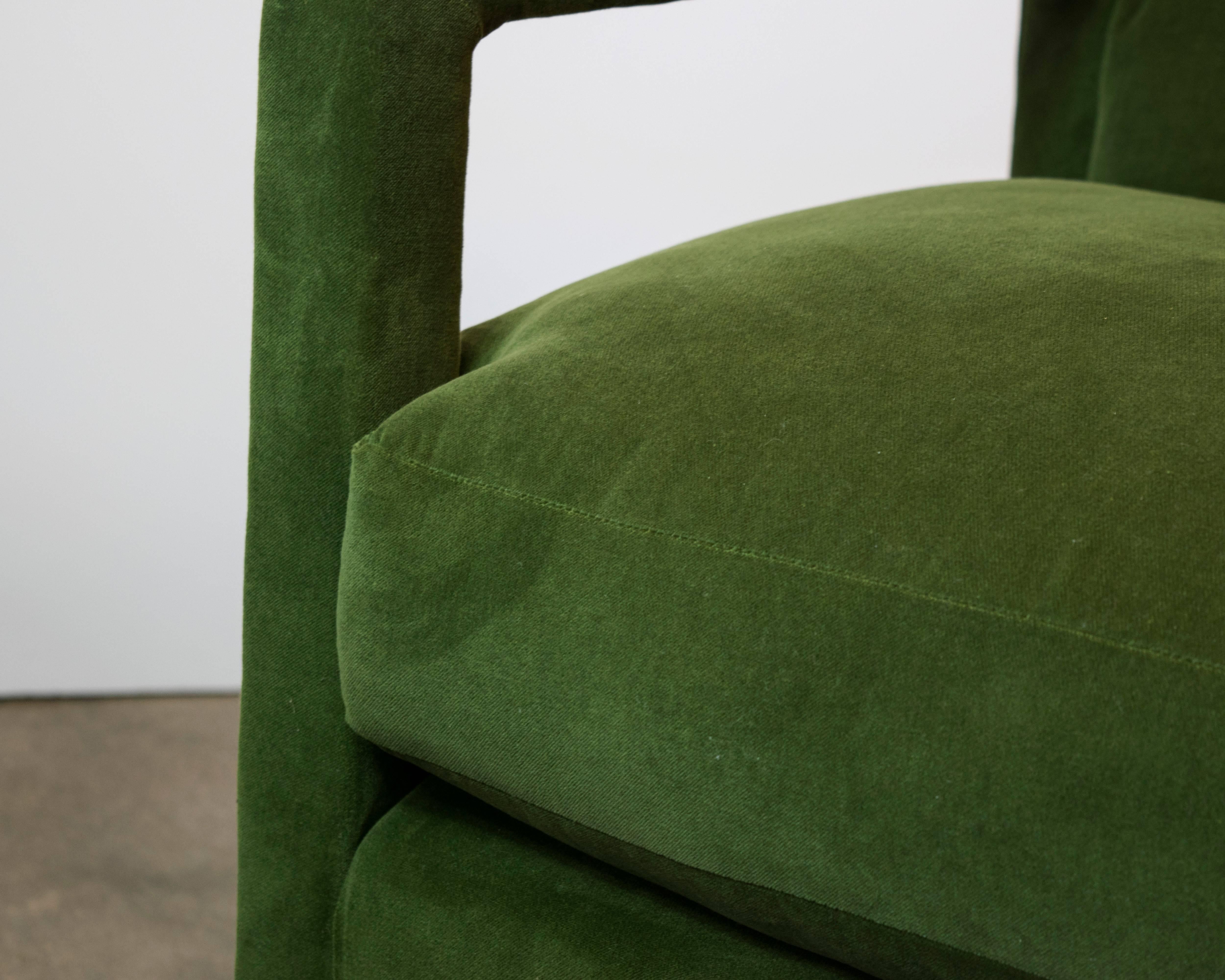 Pair of Loden Green Velvet Fully Upholstered Chairs by Drexel In Excellent Condition In Houston, TX