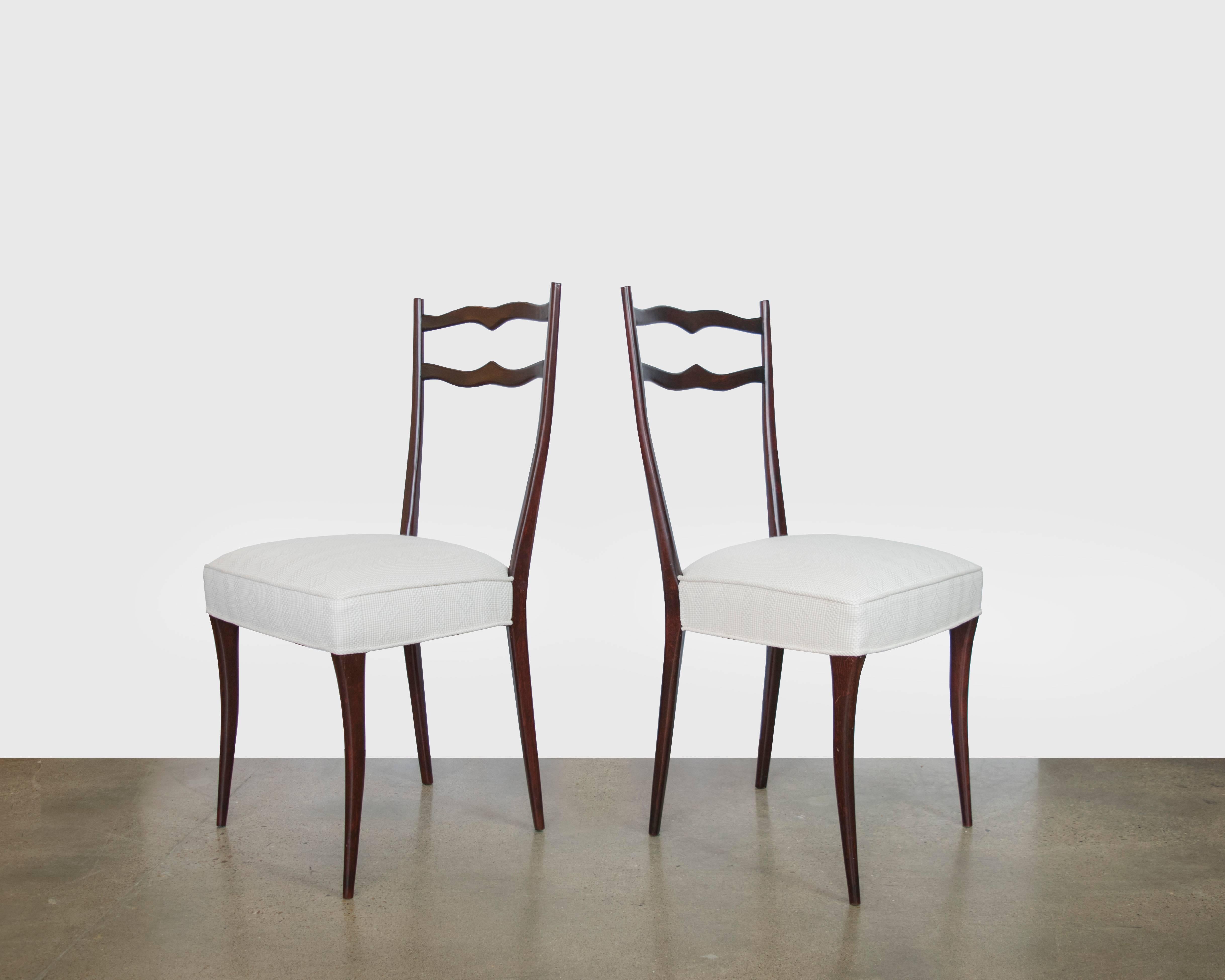 Mid-Century Modern Set of Six Italian Mid-Century Dining Chairs in the Style of Ico Parisi For Sale