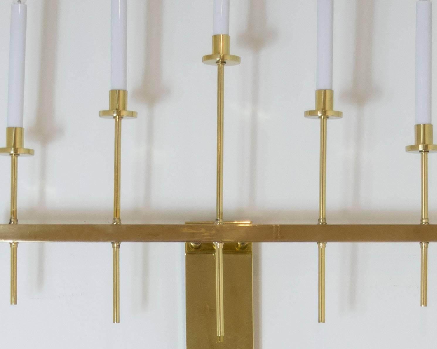 Mid-Century Modern 4 Foot Long Brass Vintage Wall Sconces in the Style of Tommi Parzinger For Sale