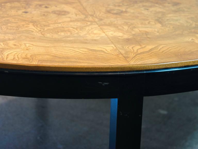 Mid-Century Modern Round Milo Baughman Burl Wood and Ebony Coffee Table For Sale