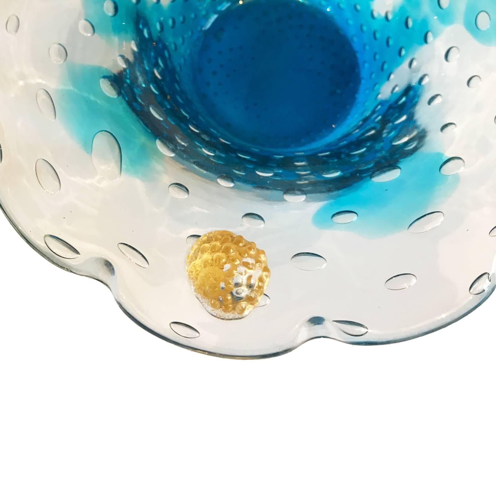 Seguso Vetri d'Arte Murano Pulegoso Italian Art Glass Bowl In Excellent Condition For Sale In New York, NY