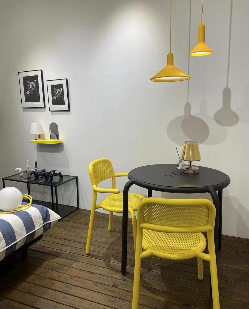 XXIe siècle et contemporain Torch Pendant S3 Cone Ø300 Yellow By Established & Sons Sylvain Willenz en vente
