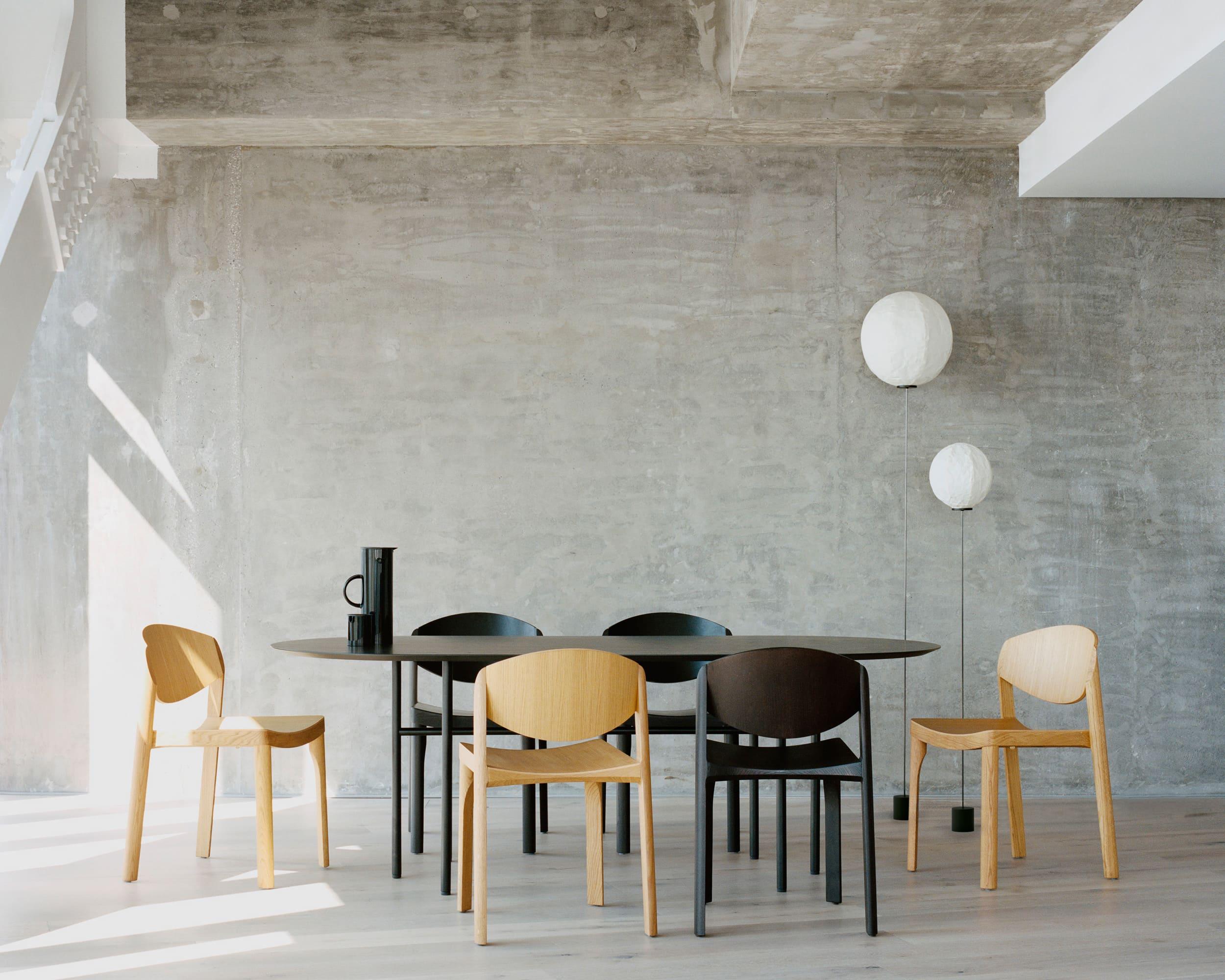 Contemporary Cho Light F1 H1400 Ø250 Universal Voltage By Established & Sons Dimitri Bahler For Sale