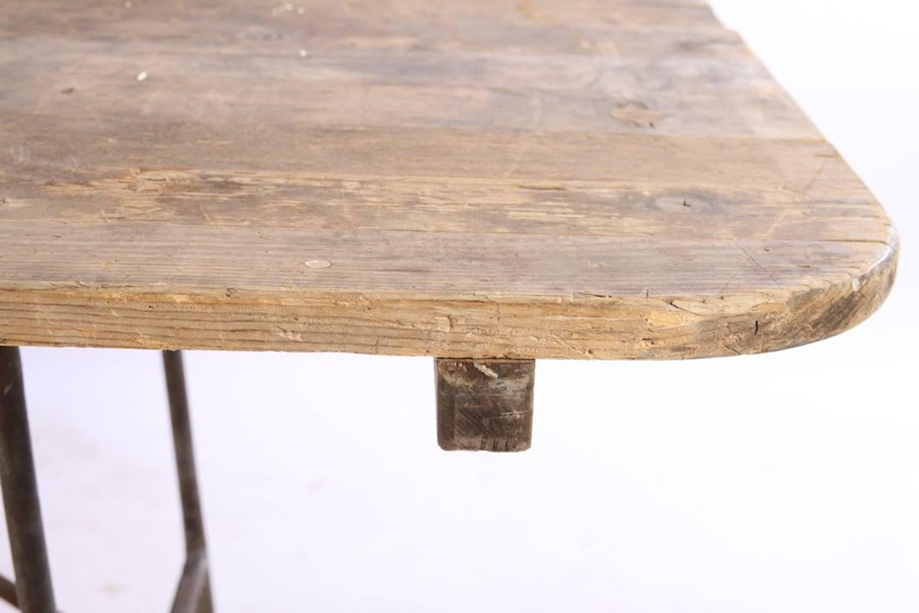 French Early 20th Century Wood Plank Counterbalance Folding Table