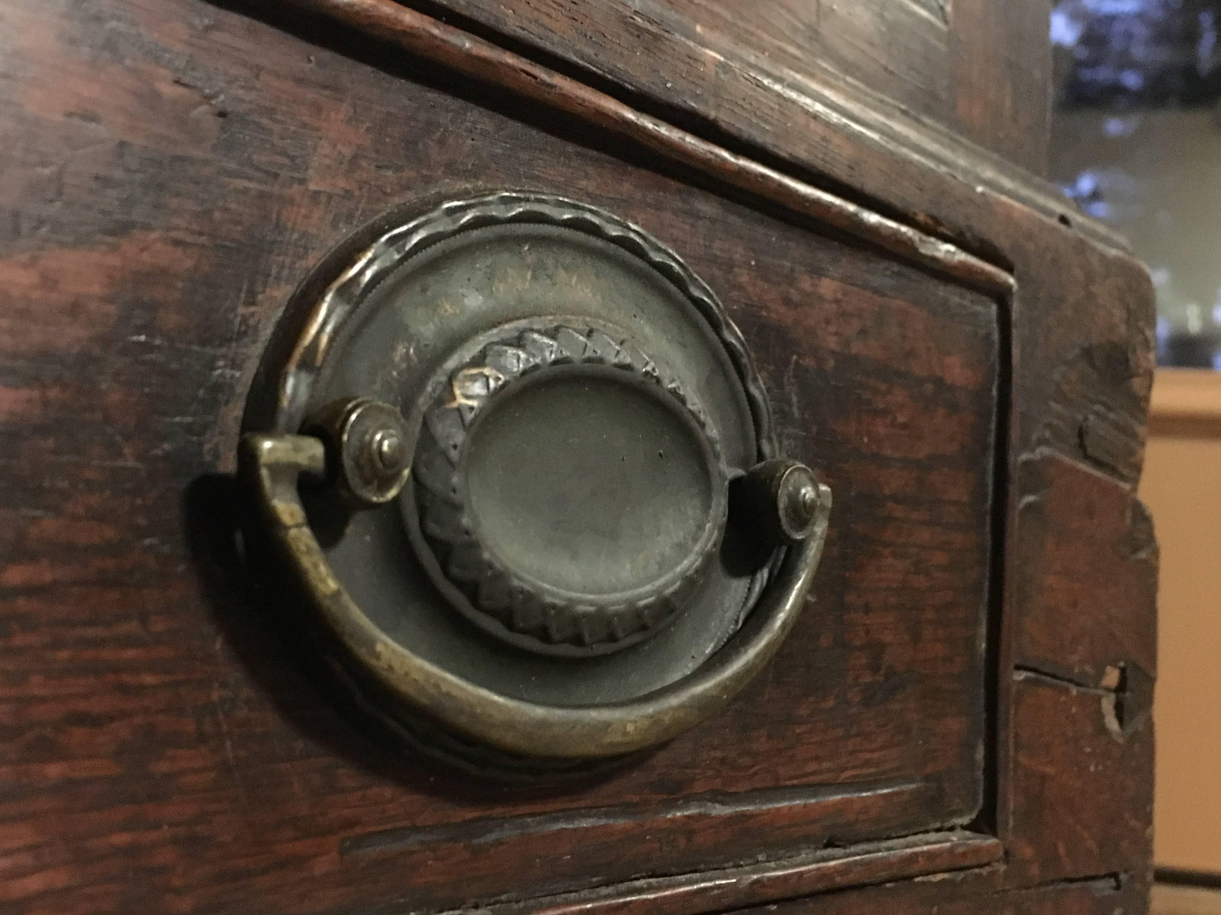 Oak Early 19th Century Scottish Chest