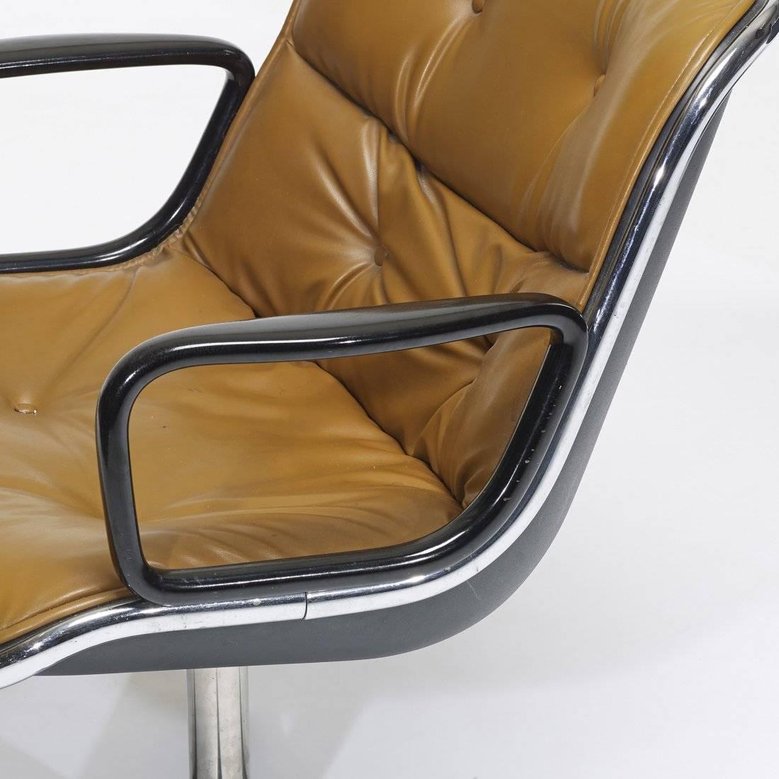 Mid-Century Modern Pair of Charles Pollock Office Chairs, 1970