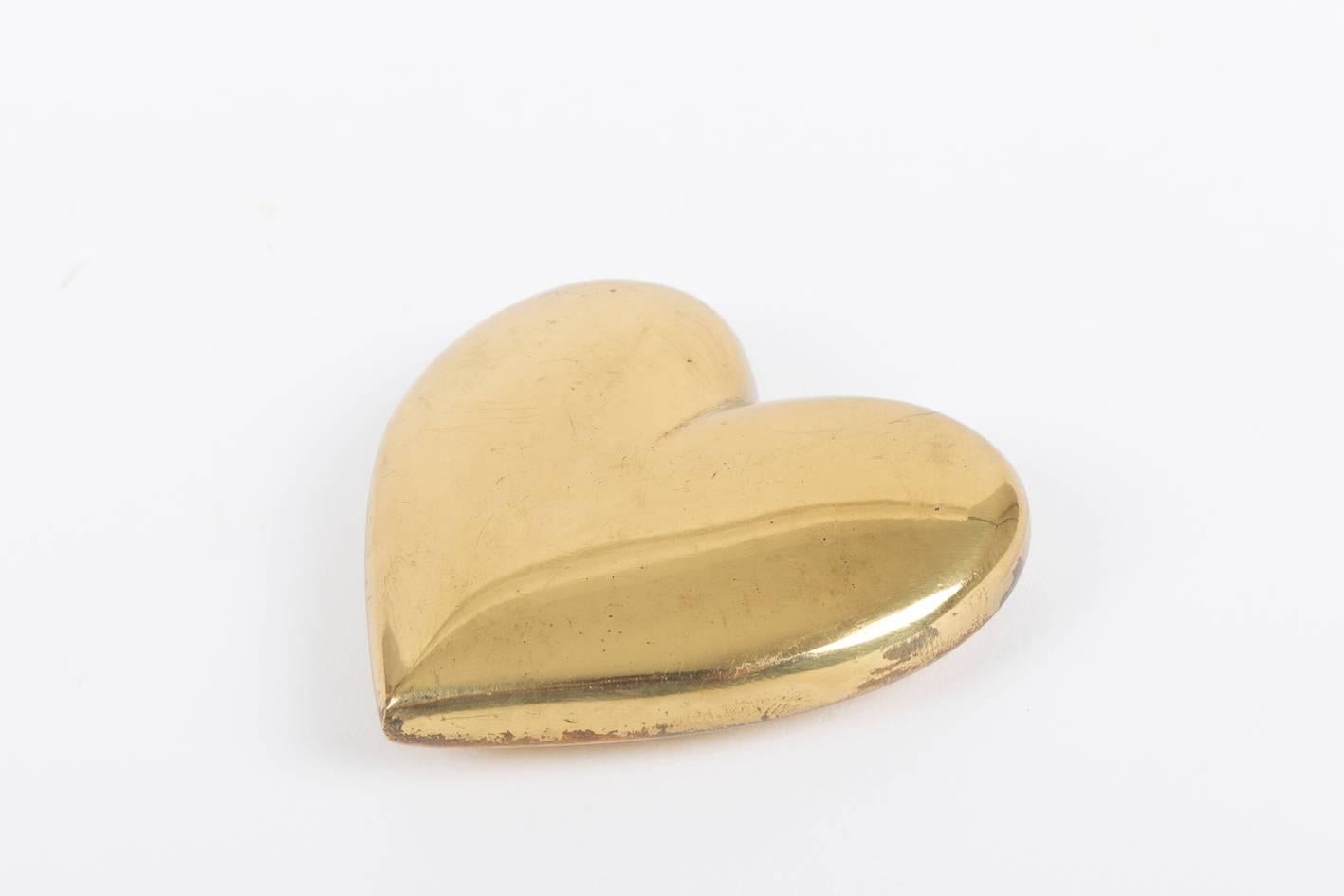 Mid-Century Modern Massive Brass Paperweight in the Shape of a Heart, 1950s