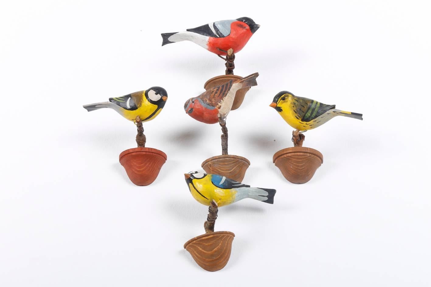 20th Century Cute Set of Five Vichtauer Carved Wood Bird Models, Black Forest