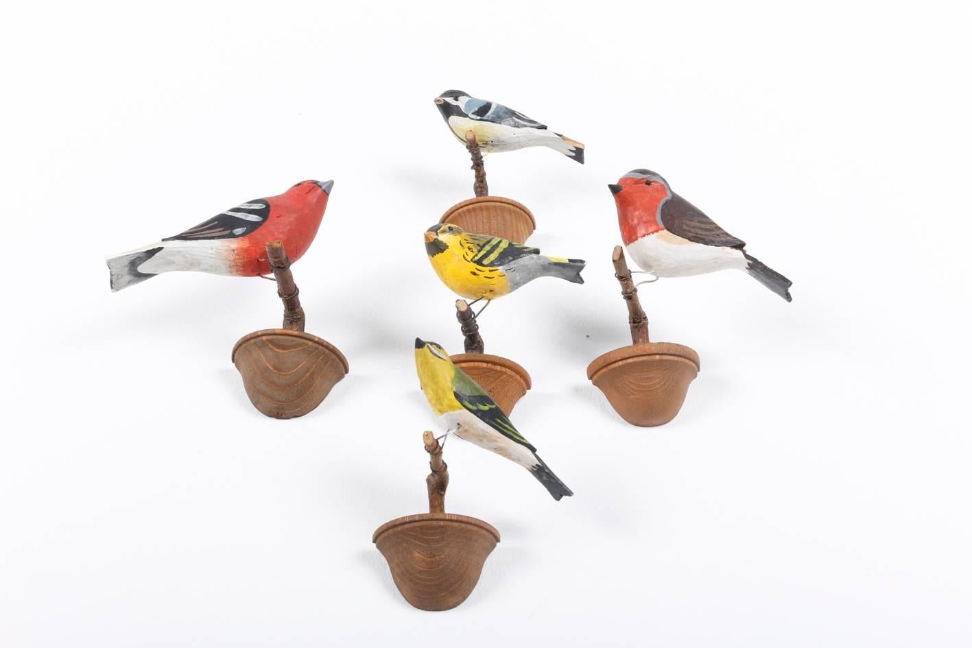 Cute Set of Five Vichtauer Carved Wood Bird Models, Black Forest 1