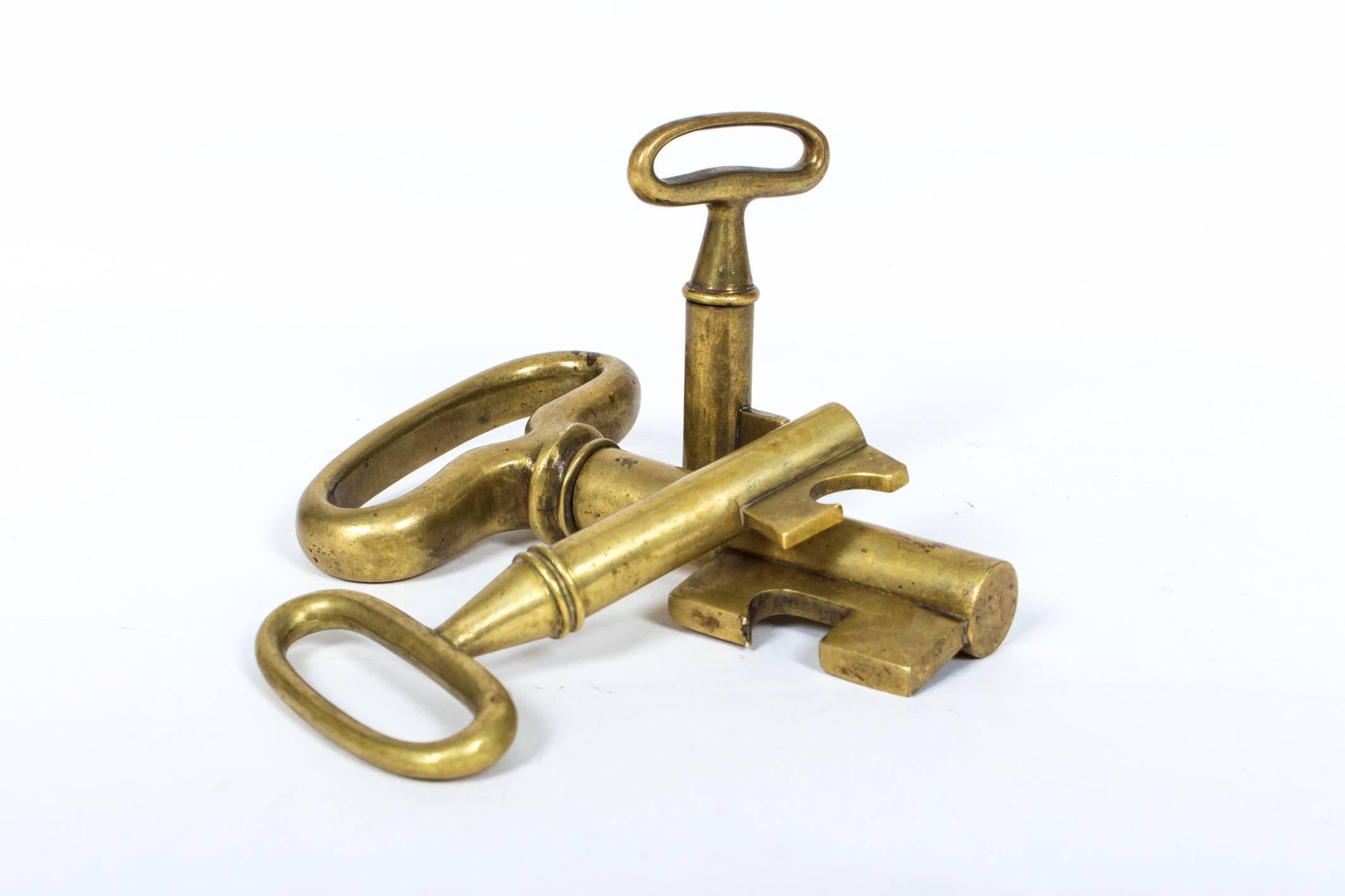 A truly unique chance to acquire all three sizes of the well-known Auböck key opener.

dimensions are:

small: 8,8 x 1,1 x 5 cm / 3.5 x 0.4 x 1.9''
medium: 12 x 7,1 x 1,8 cm / 4.7 x 2.8 x 0.7''
large: 14,5 x 9,5 x 2,6 cm / 5.7 x 3.7 x 1''.