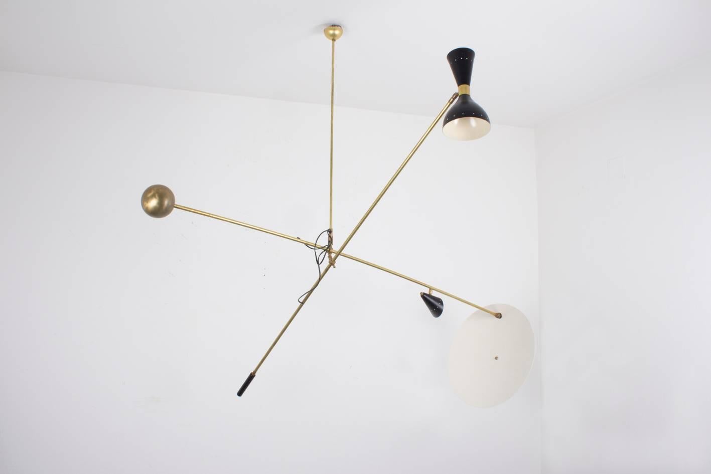 Mid-Century Modern Striking Stilnovo Mid-Century Mobile Fixture Made of Brass and Sheet Screens