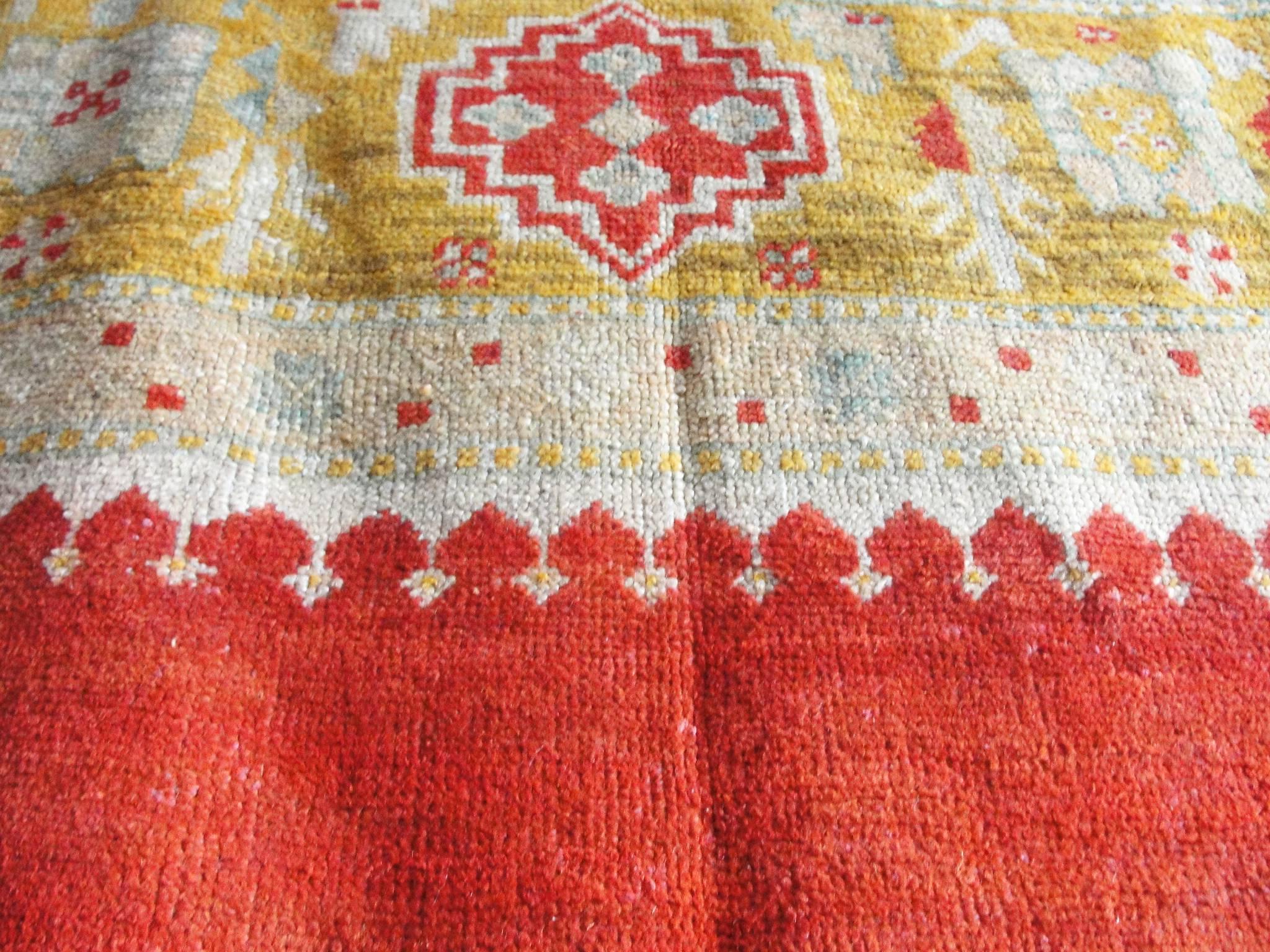 Hand-Knotted Antique Turkish Ushak 'Oushak' Carpet, 10.2
