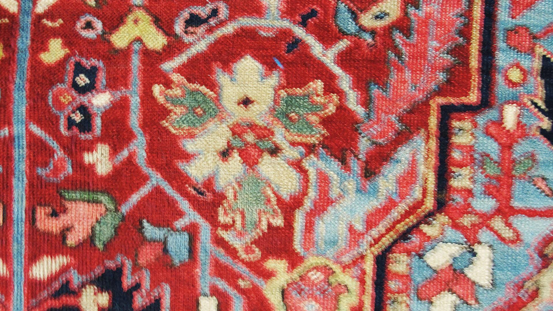 20th Century Amazing Antique Persian Heriz Carpet