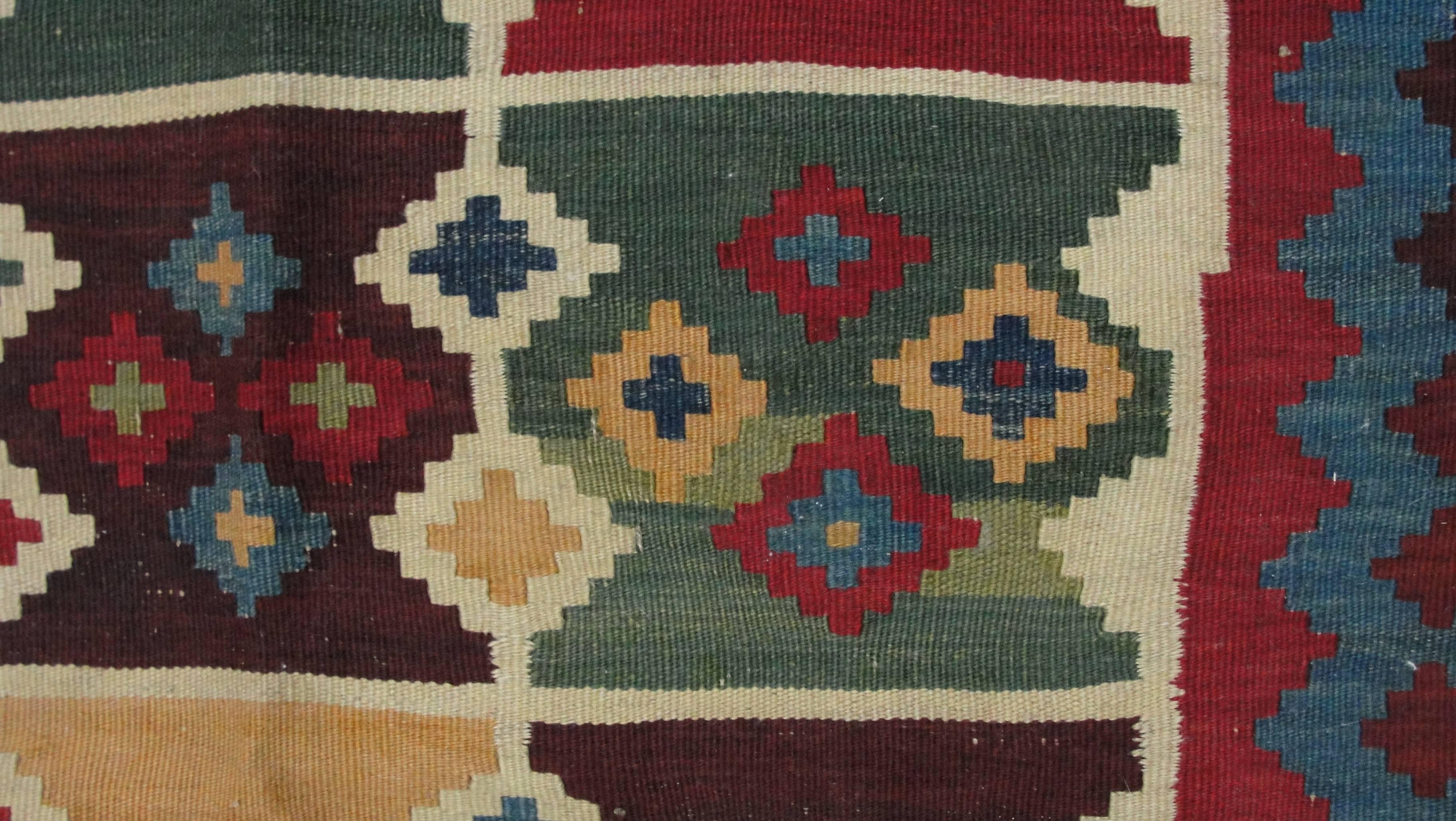 Persian Antique Qashqai/ Caucasian Kilim/Rug 4'10