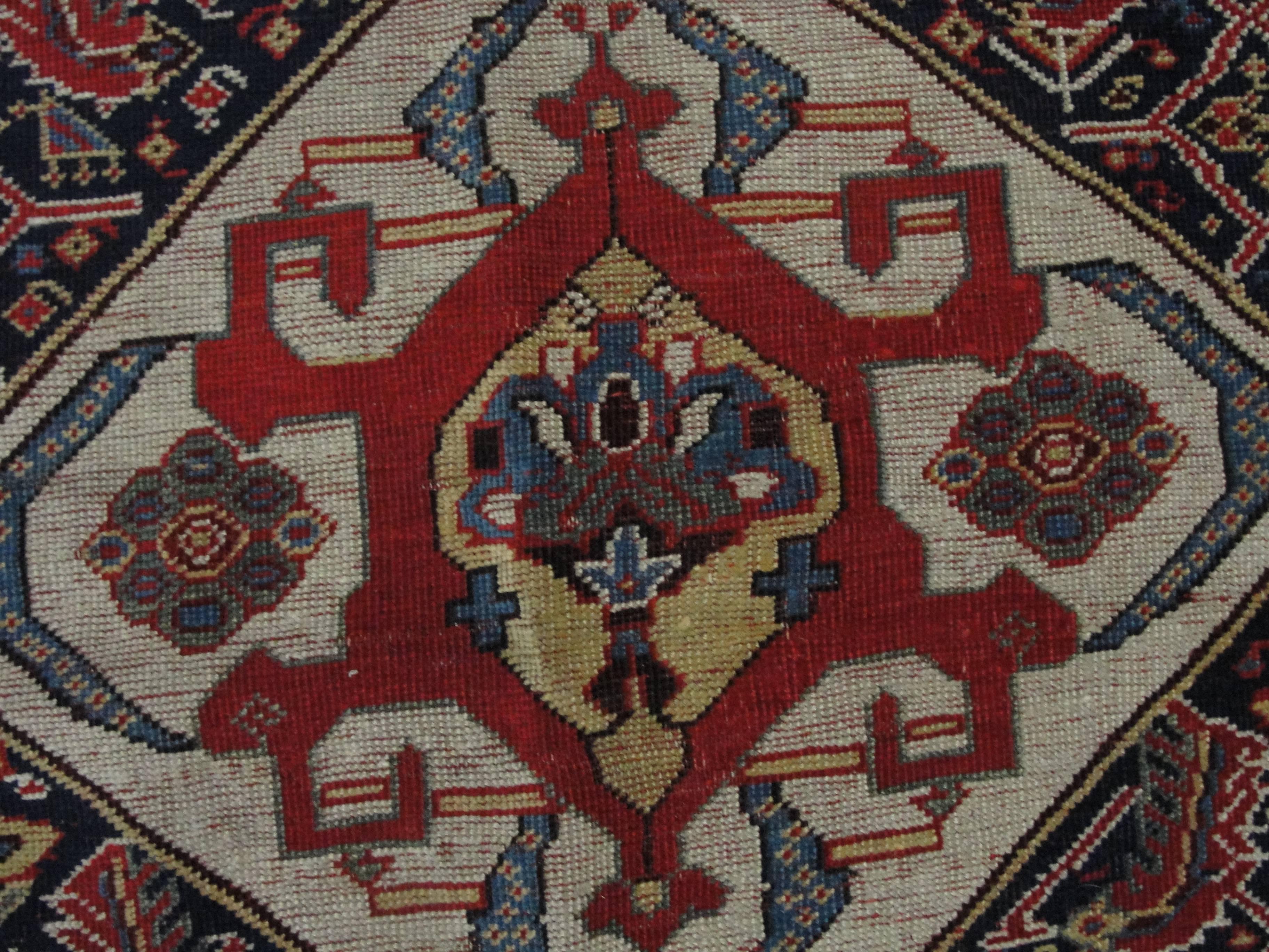  Antique Persian Qashqai Rug, Fine In Excellent Condition For Sale In Evanston, IL