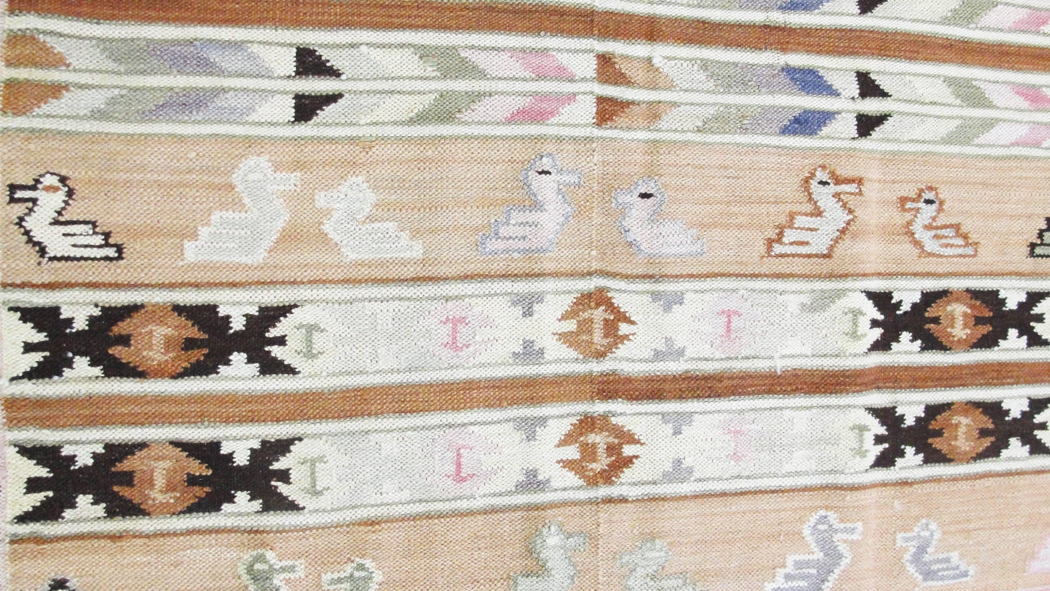 Wool Antique Peruvian Navajo  Flat weave  Kilim, 4'11