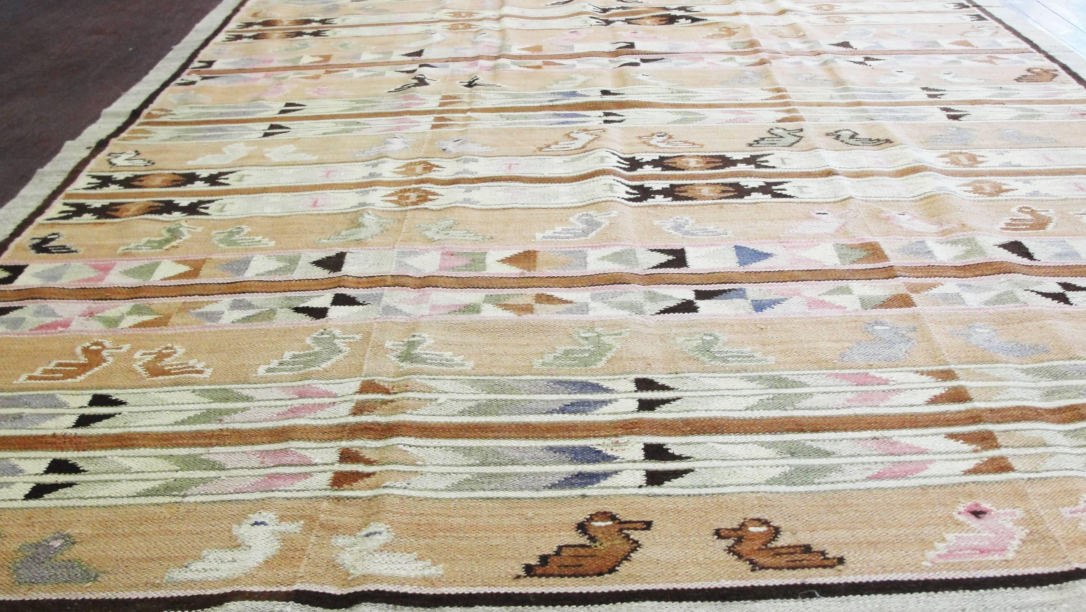 Antique Peruvian Navajo  Flat weave  Kilim, 4'11
