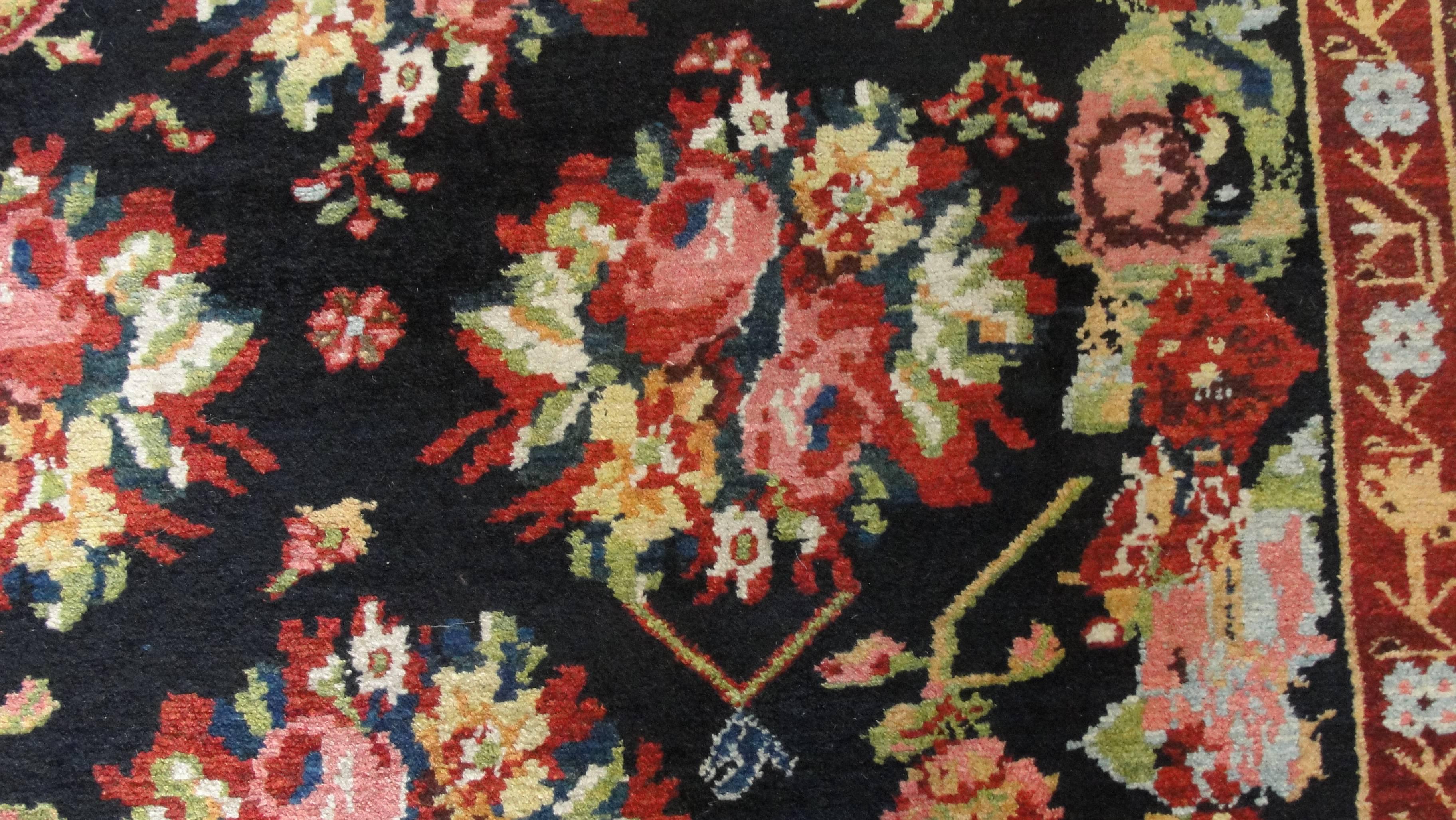 20th Century Antique Persian Baktiari Carpet, 7'3