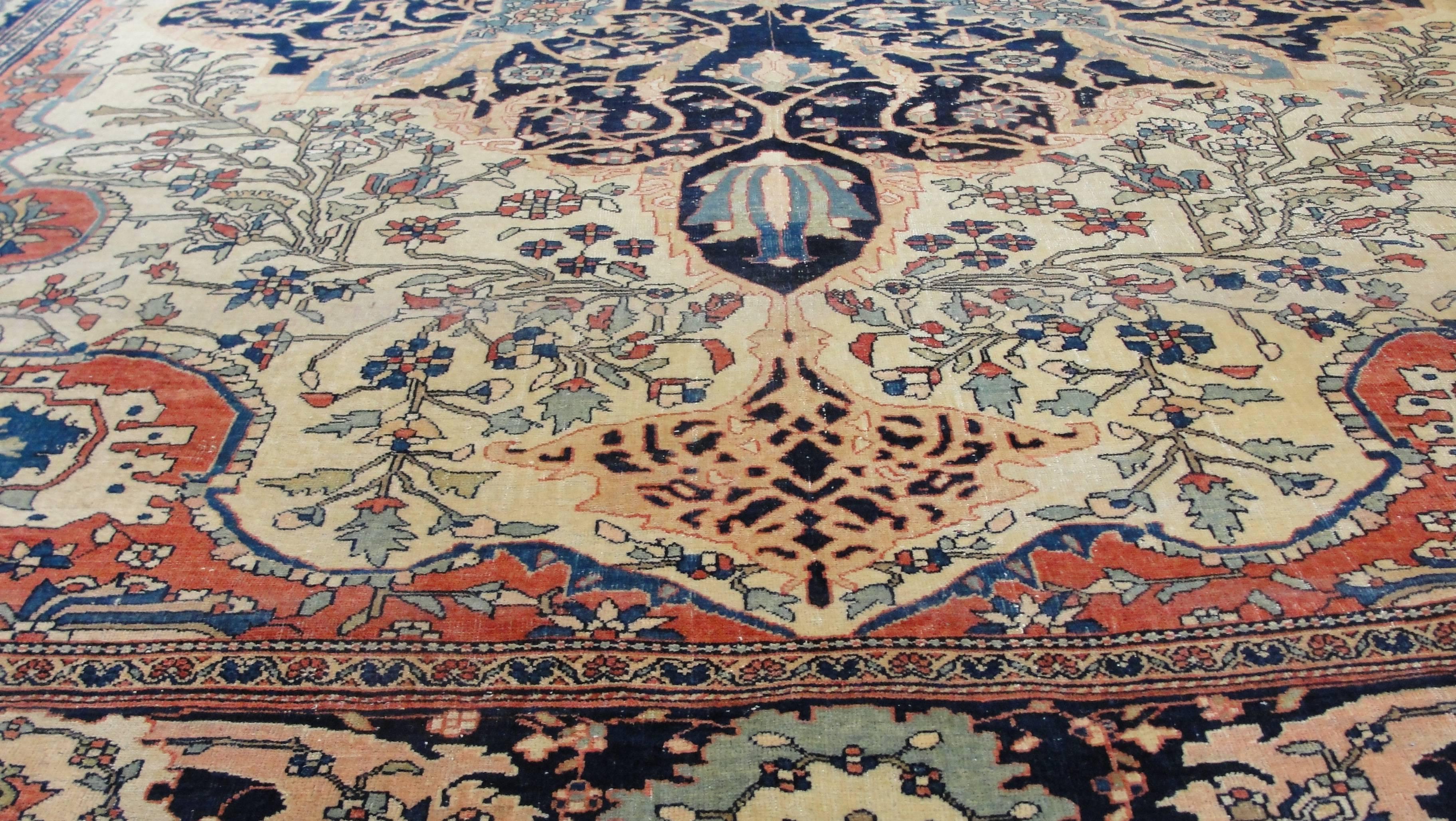Late 19th Century Antique Persian Sarouk Feraghan For Sale