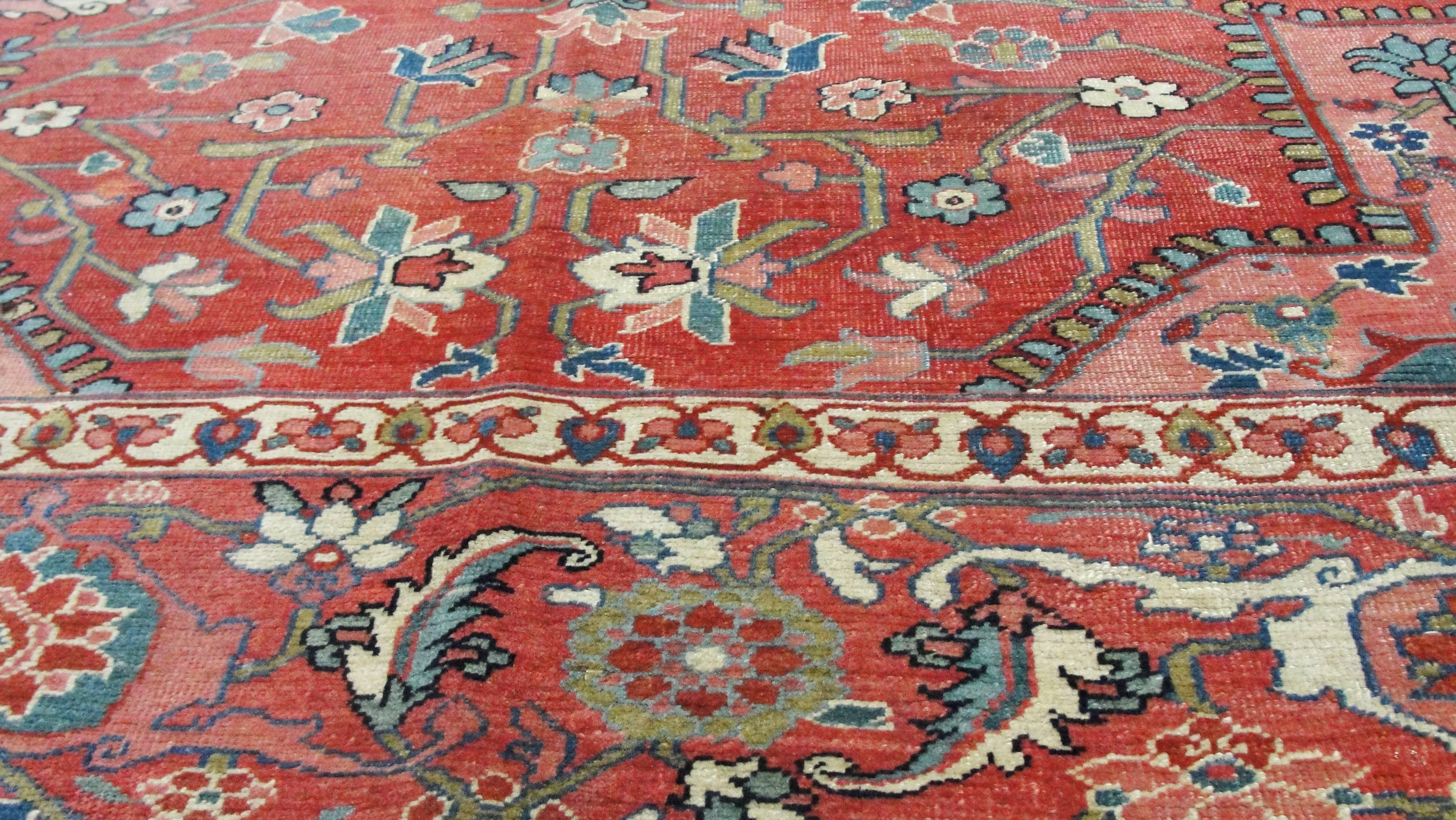 Wool Antique Persian Serapi Carpet, Fine Quality For Sale