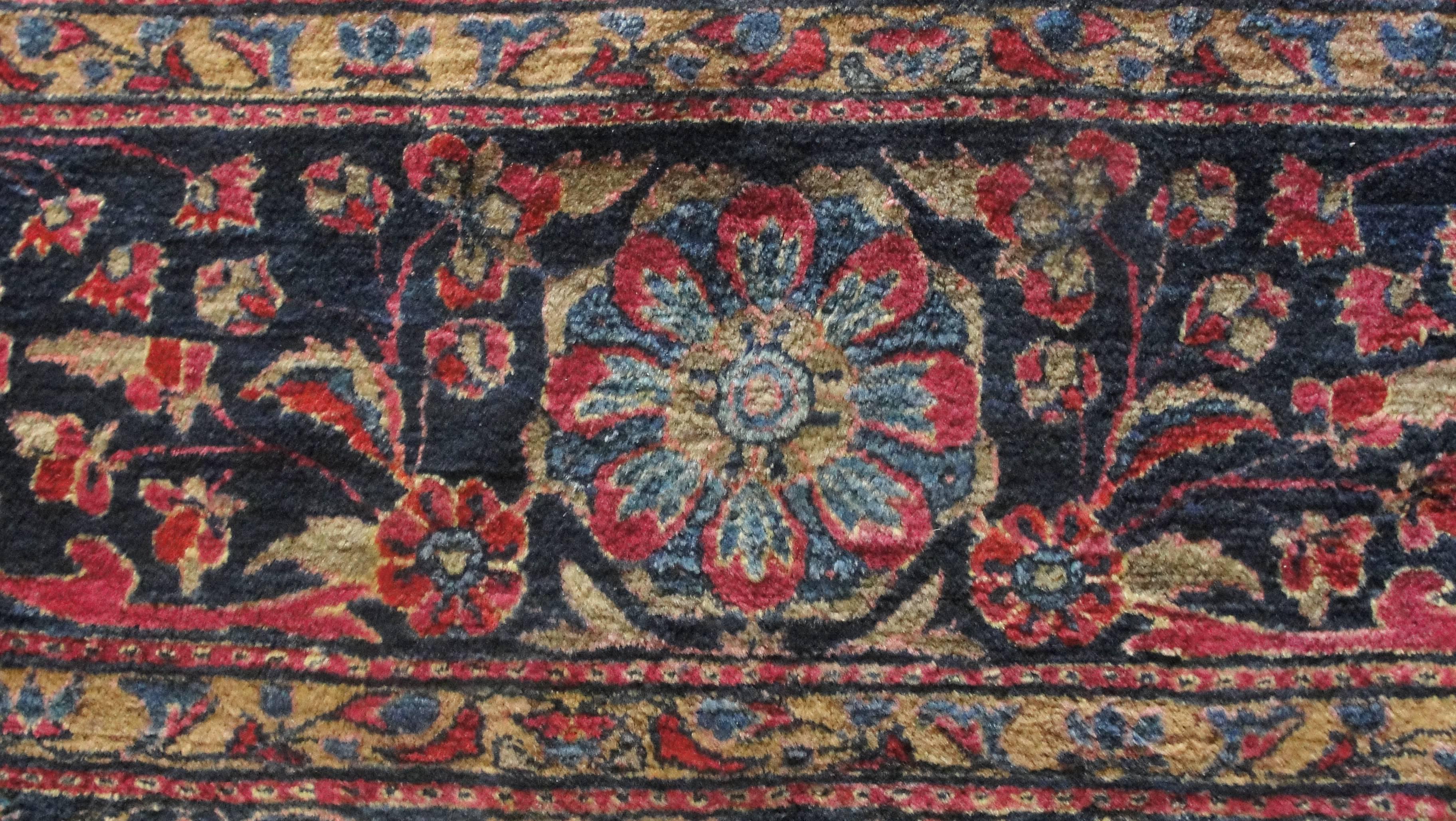 Indian  Antique Persian Mohajeran Sarouk Carpet,  11'8