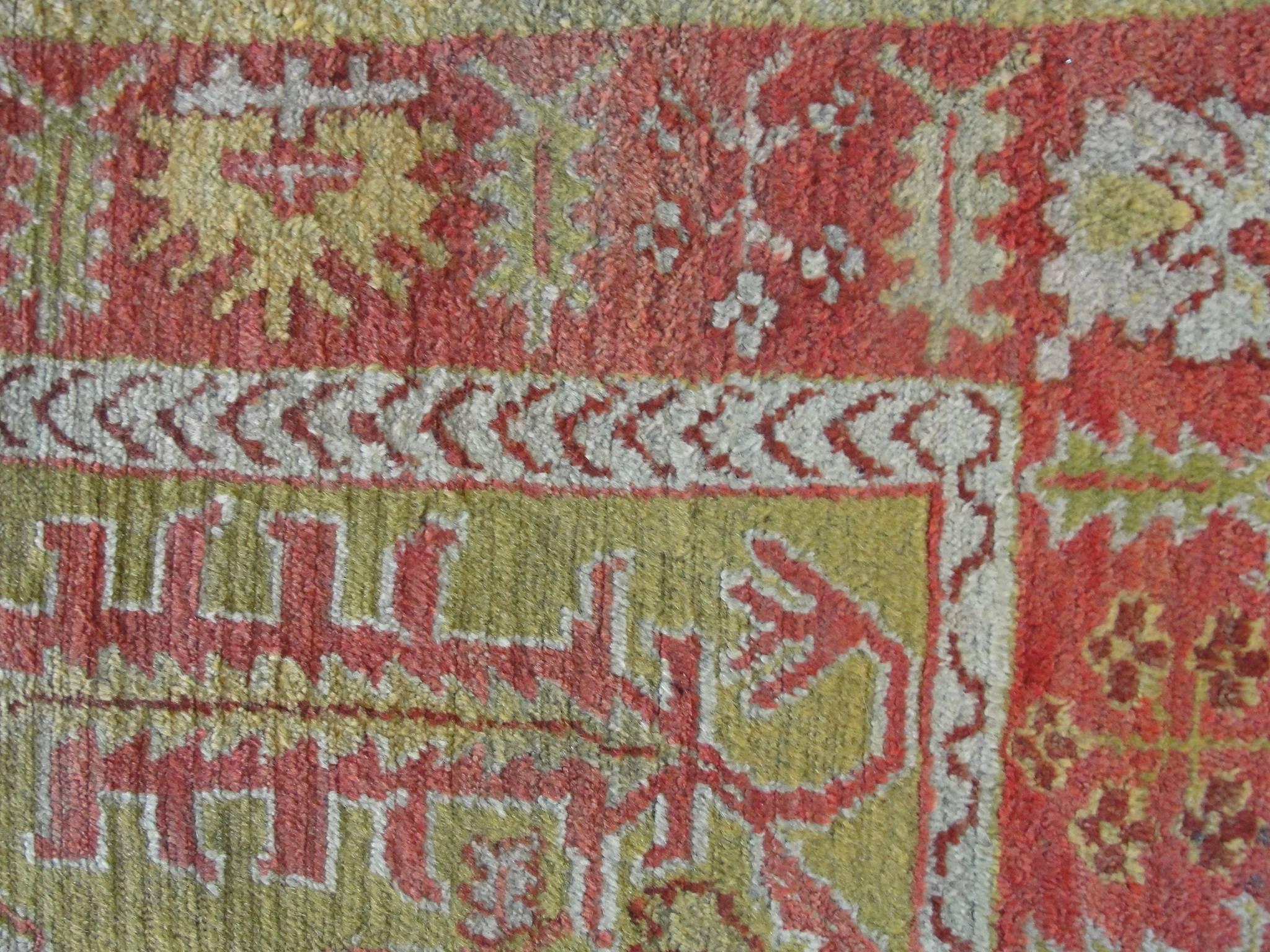  Antiker türkischer Oushak Teppich, um 1900, kostenloser Versand im Angebot 1