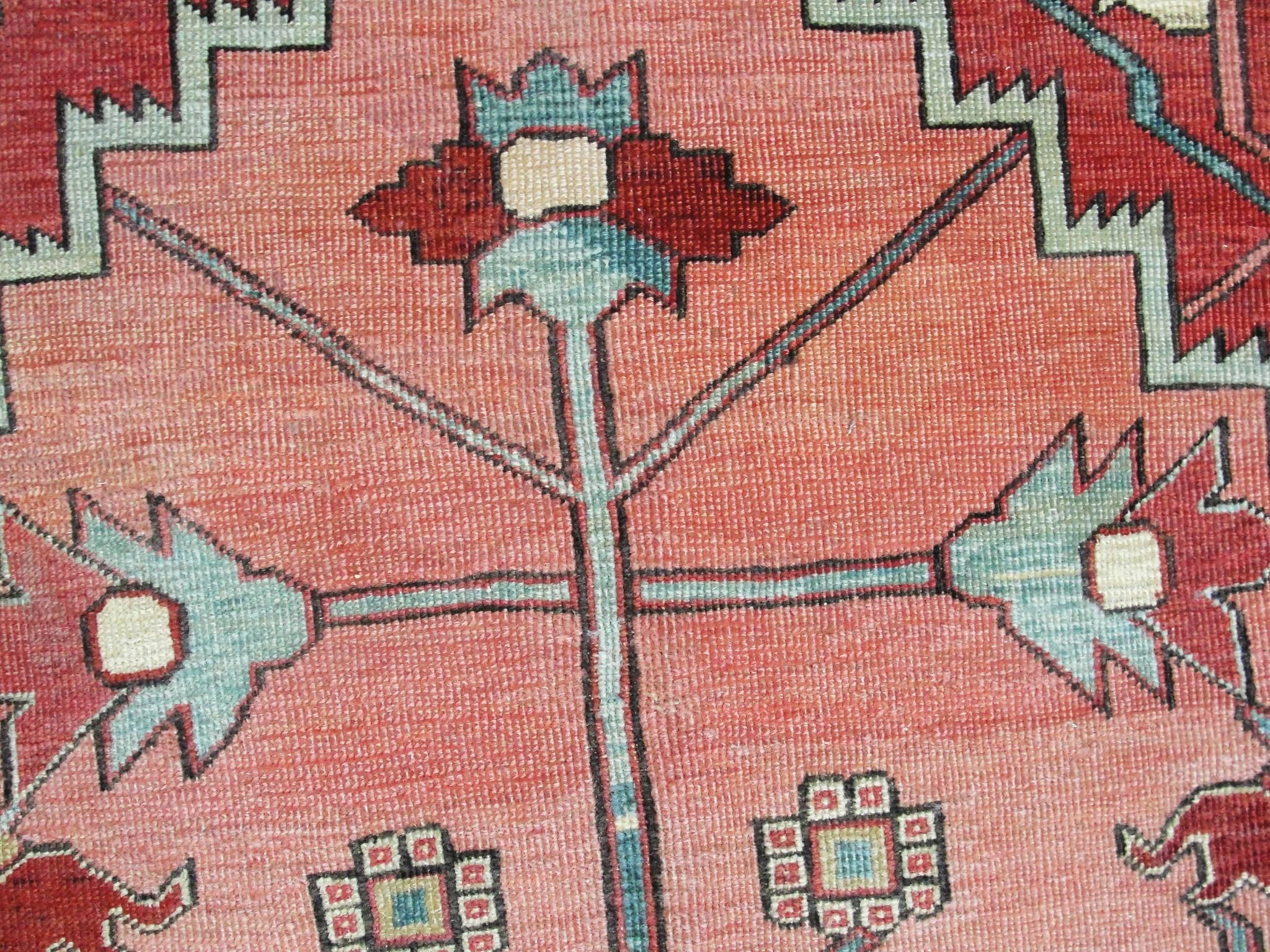 Spectaculaire tapis Serapi ancien en vente 2