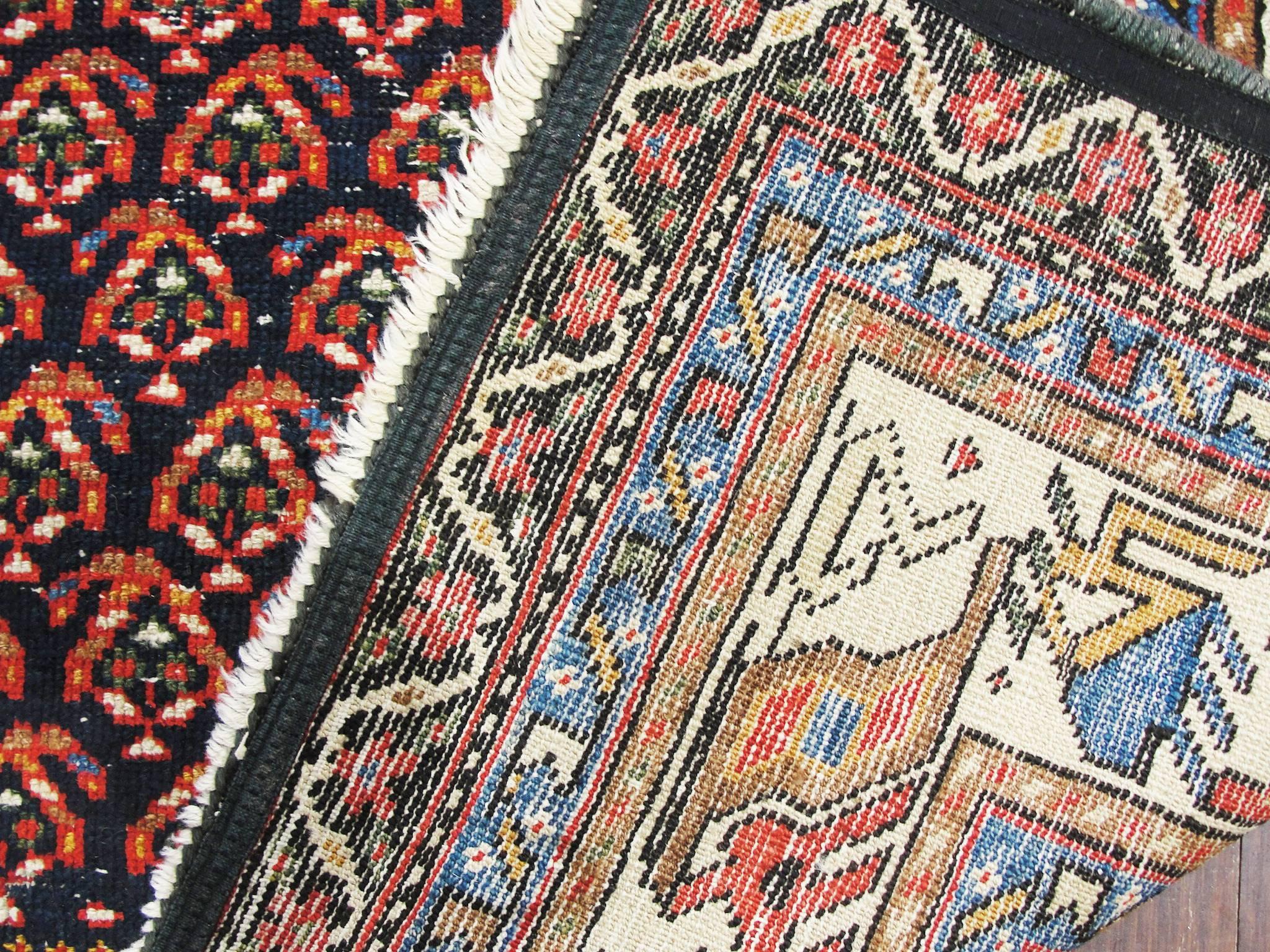  Antiker kaukasischer Teppich, 1,04 m x 2m, kostenloser Versand (Kasachisch) im Angebot