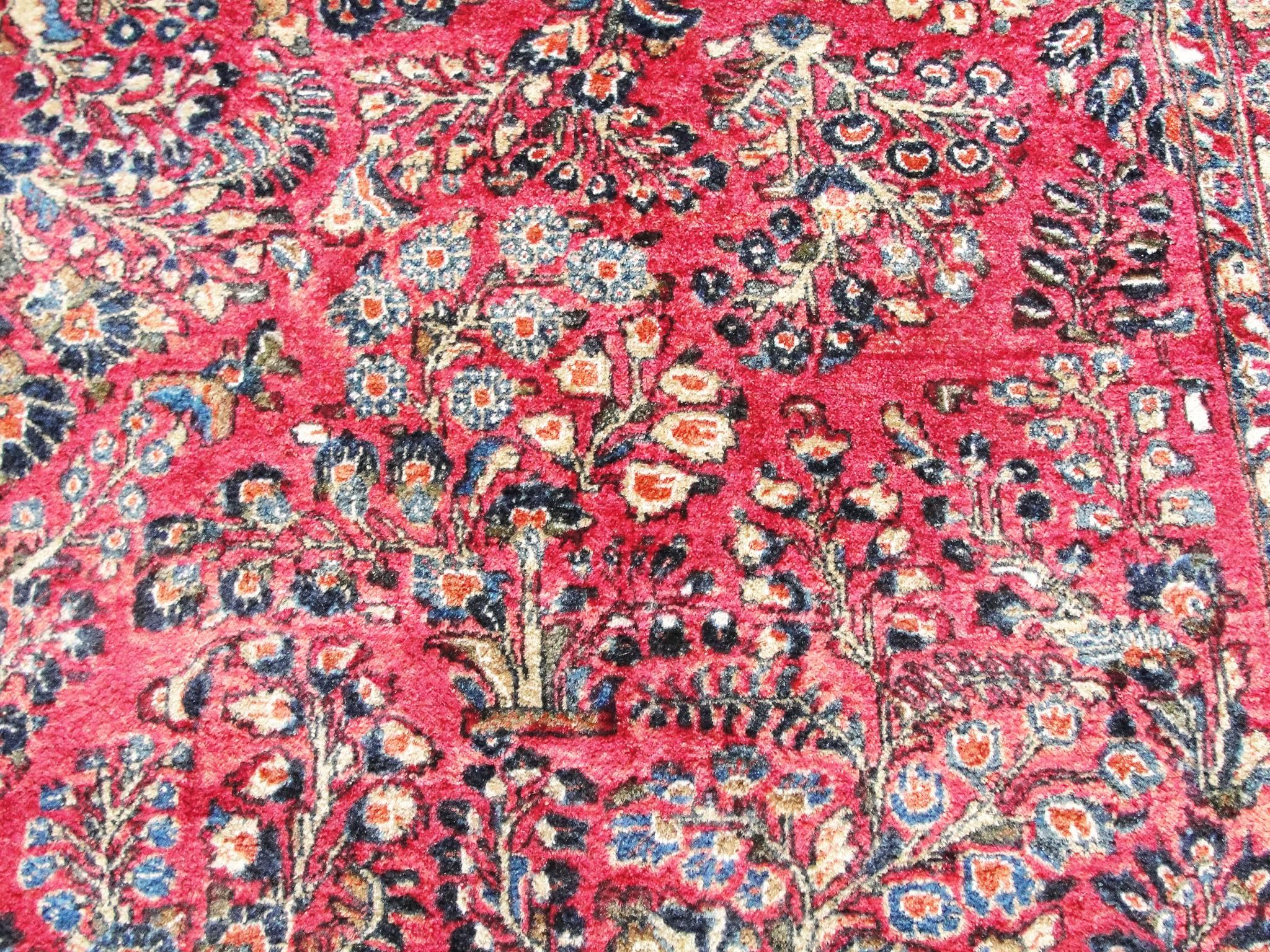 Wool Gorgeous Persian Sarouk Carpet, circa 1920