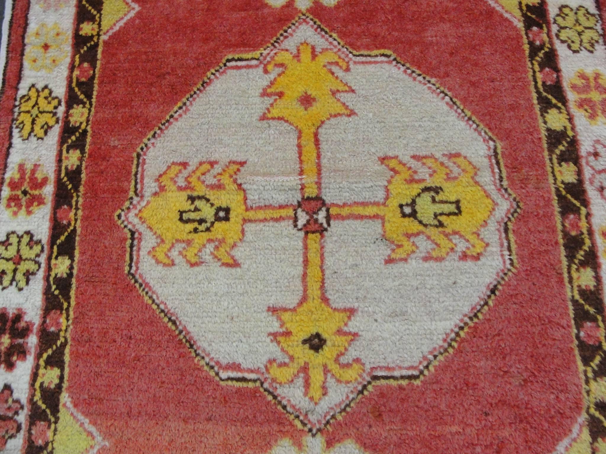  Antique Anatolian Oushak Rug, Free Shipping In Excellent Condition In Evanston, IL